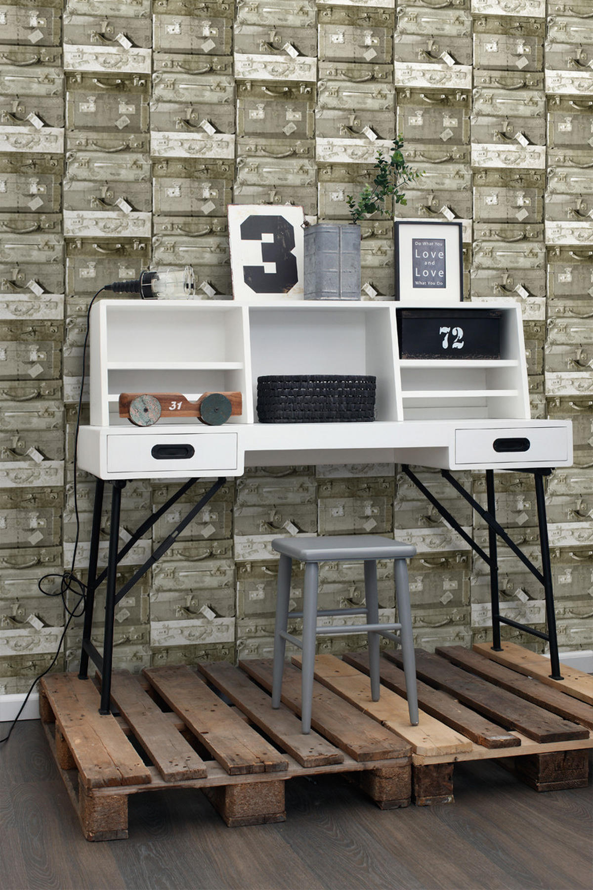 TAPETE Vintage Koffer 53 cm x 10.05 m - Braun, Papier (53/1000cm) - ESTAhome