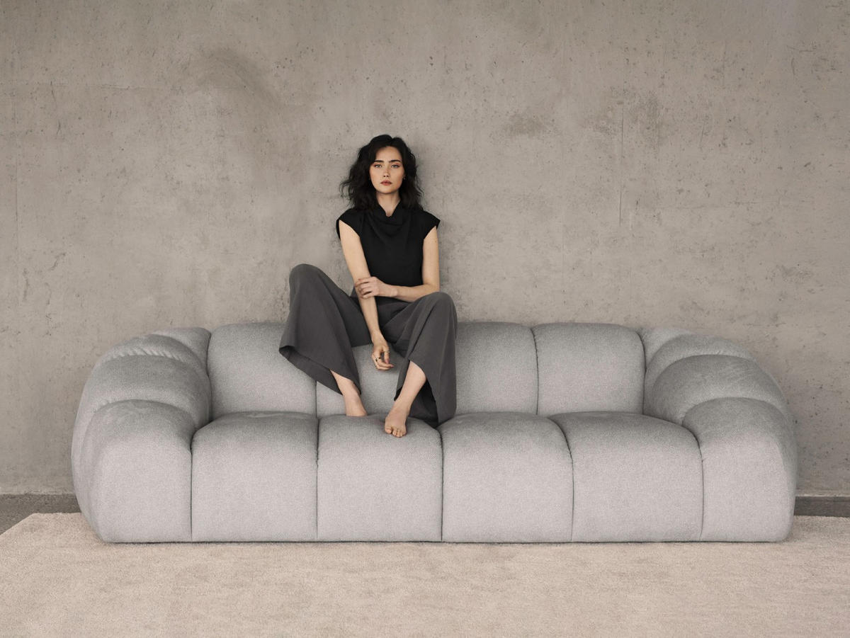 SOFA Diana aus Strukturierter Samt hellgrau 3 Sitzplätze - Hellgrau, Textil (114/72/234cm) - Micadoni