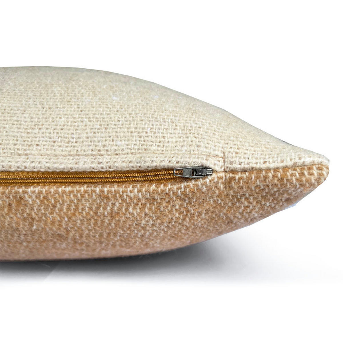 WOLLKISSEN recycelte Wolle Doppelseitige Kamelbeige 50x50 - Beige, Textil (50/50/12cm) - Malagoon