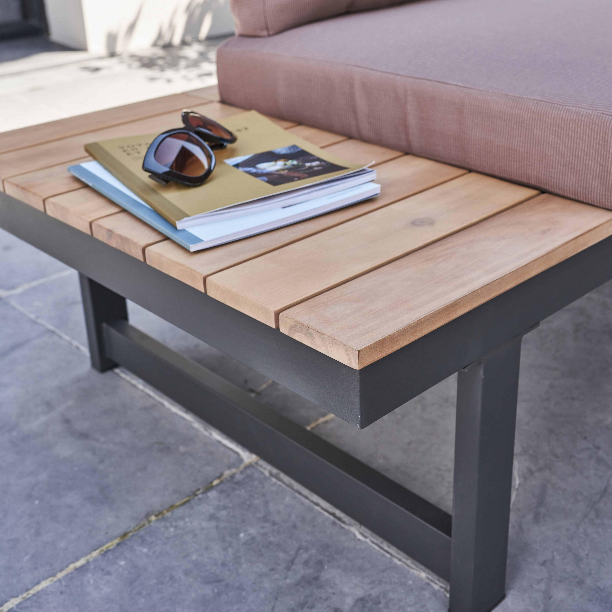 Thumbnail - Oviala Garten-Loungegarnitur, Taupe, Holz, 2 Sofa, 1 Sessel und 1 Couchtisch, 6-Sitzer, rechteckig,Rechteckig, Loungemöb...