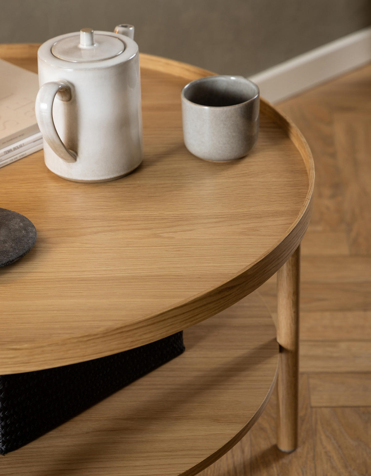 FURNIERTER COUCHTISCH - Eiche - Eichefarben, Holzwerkstoff (80/80/42cm) - home24