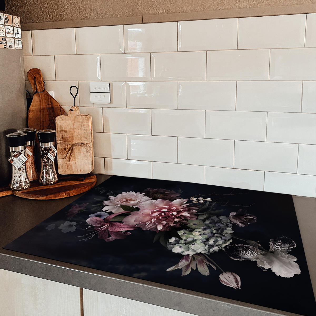 HERDABDECKPLATTE Blumen - Vintage - Pastell - Rosa - Weiß Induktionsmatte 77x59 cm - Altrosa, Kunststoff (77/59/0.2cm) - MuchoWow