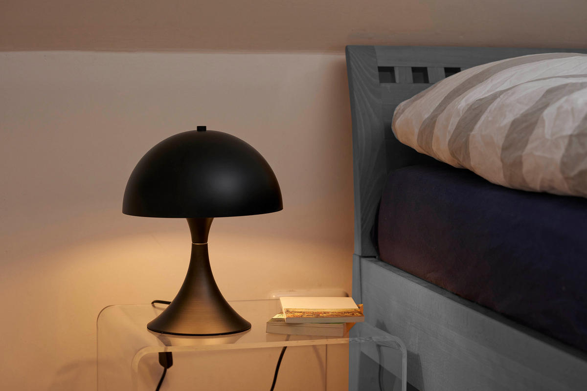 LED-TISCHLEUCHTE aus Metall warmweißes Licht Schnurschalter inklusive energieeffizientes E27 LED Leuchtmittel Matt schwarz Curved - Schwarz, Metall (25/25/31.5cm) - Northpoint