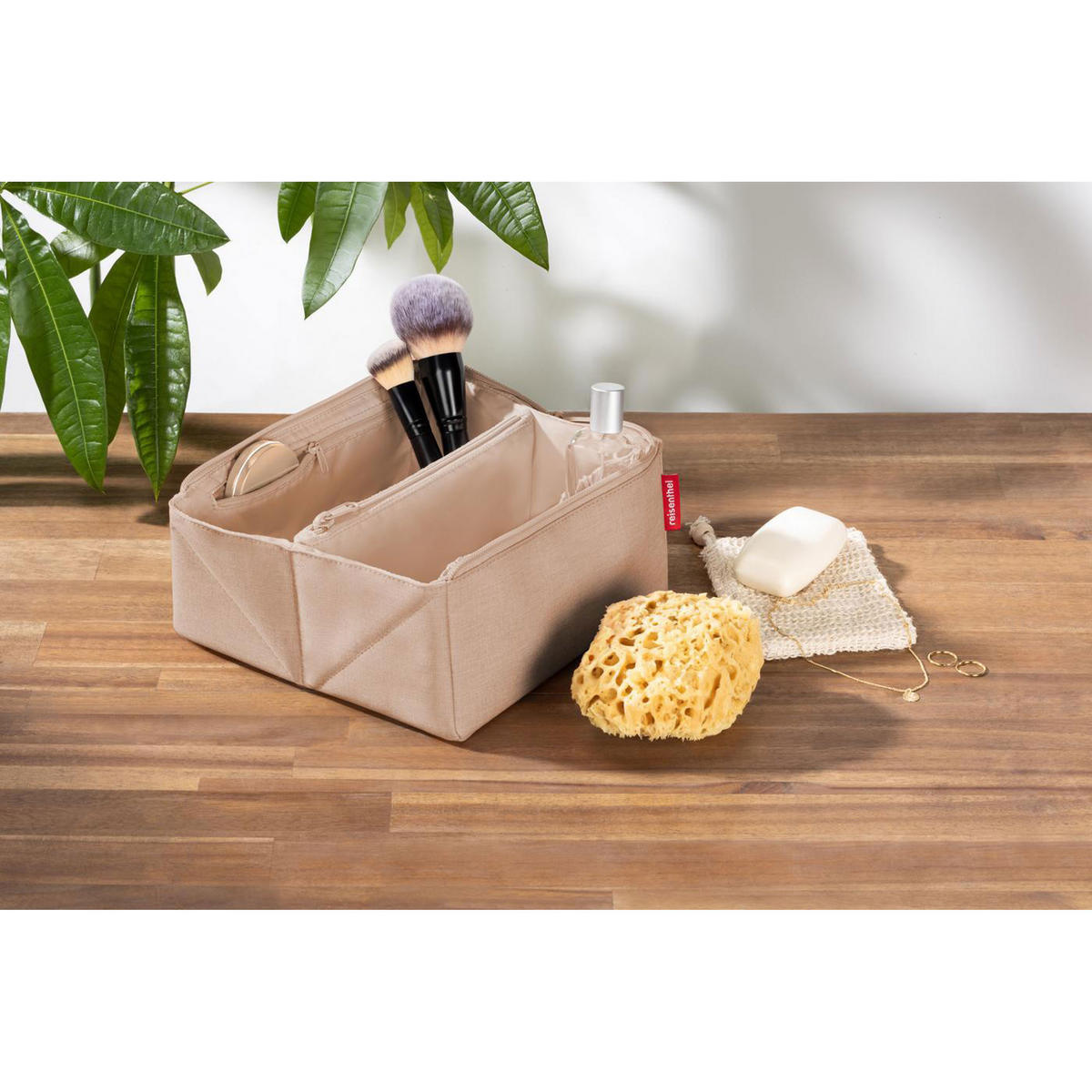 BEAUTYTASCHE "fold case" - Braun, Kunststoff (11/11/23cm) - Reisenthel