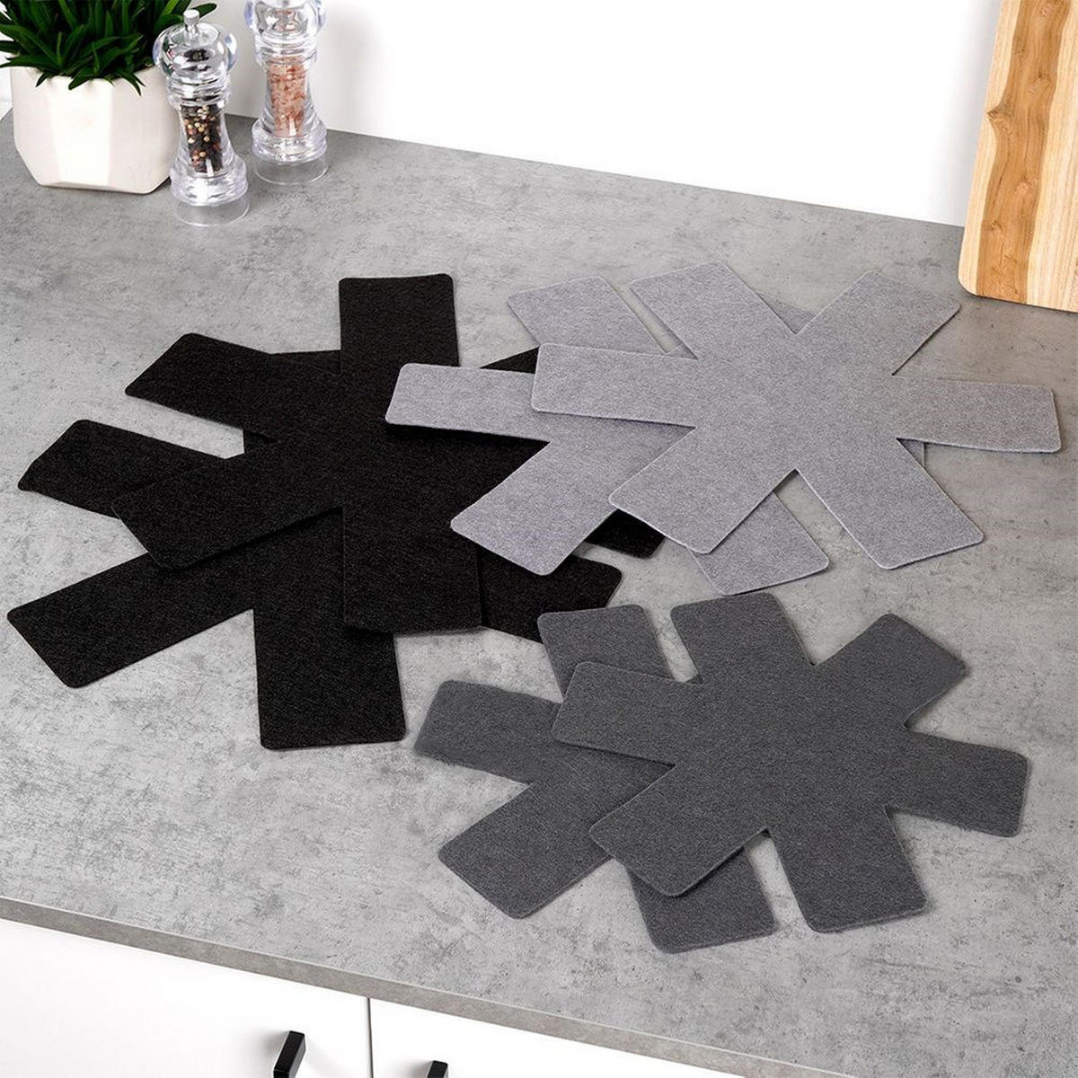 PFANNENTRENNER Filz-Einsatz 6-teilig Grau - Grau, Textil (38/0.5/38cm) - Excellent Houseware
