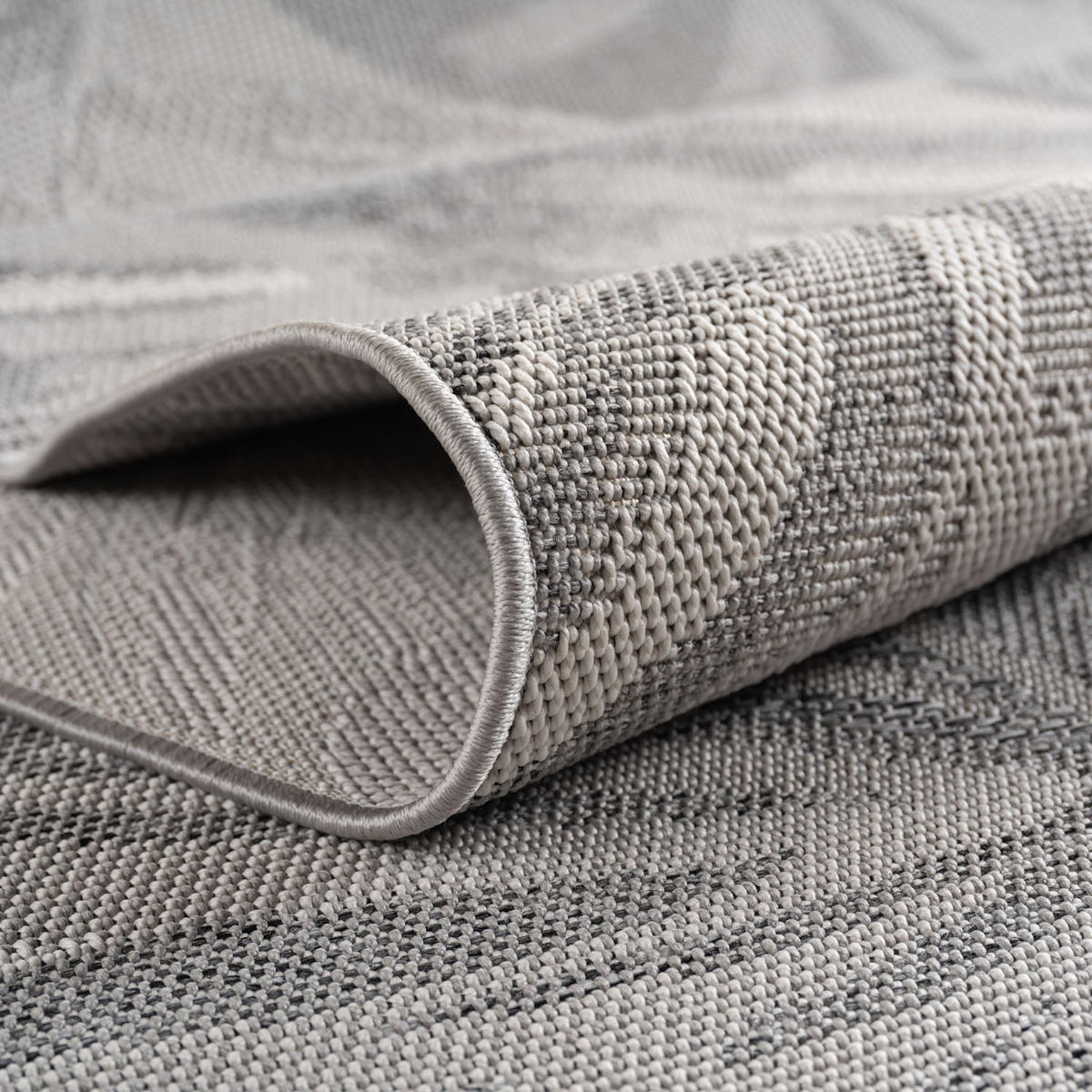 TEPPICH Outdoor Flachgewebe Ethno Muster Polypropylen Balkon Grau Rechteckig 280x370 - Grau, Textil (280/370cm) - KADIMA DESIGN