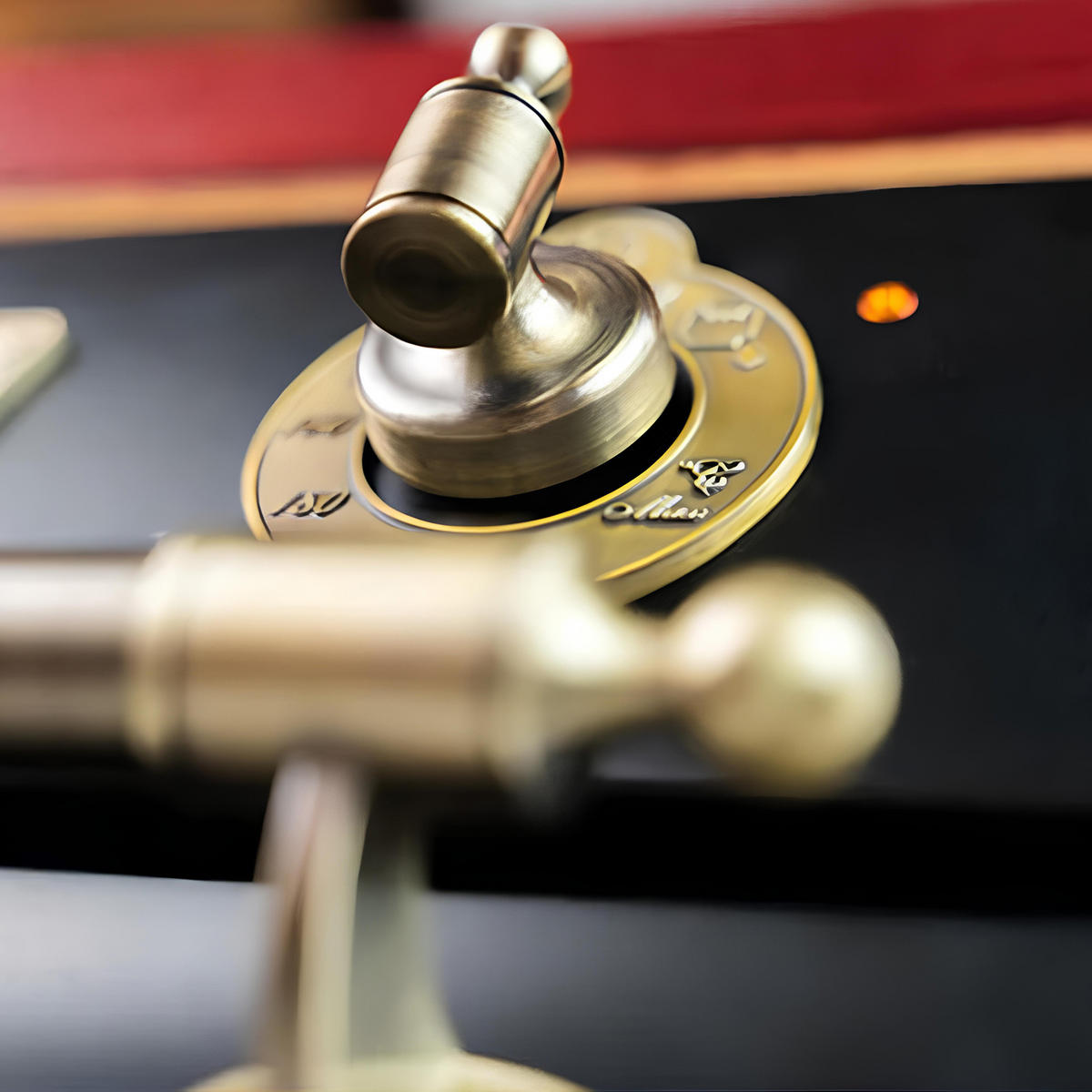 BACKOFEN-SET Elektro Backofen 60 cm EH 6355 Em+KCT 9365 Iem Induktionskochfeld mit integriertem Dunstabzug 1250 m³ - Schwarz, Metall (59.4/59.4/57.5cm) - Kaiser Küchengeräte