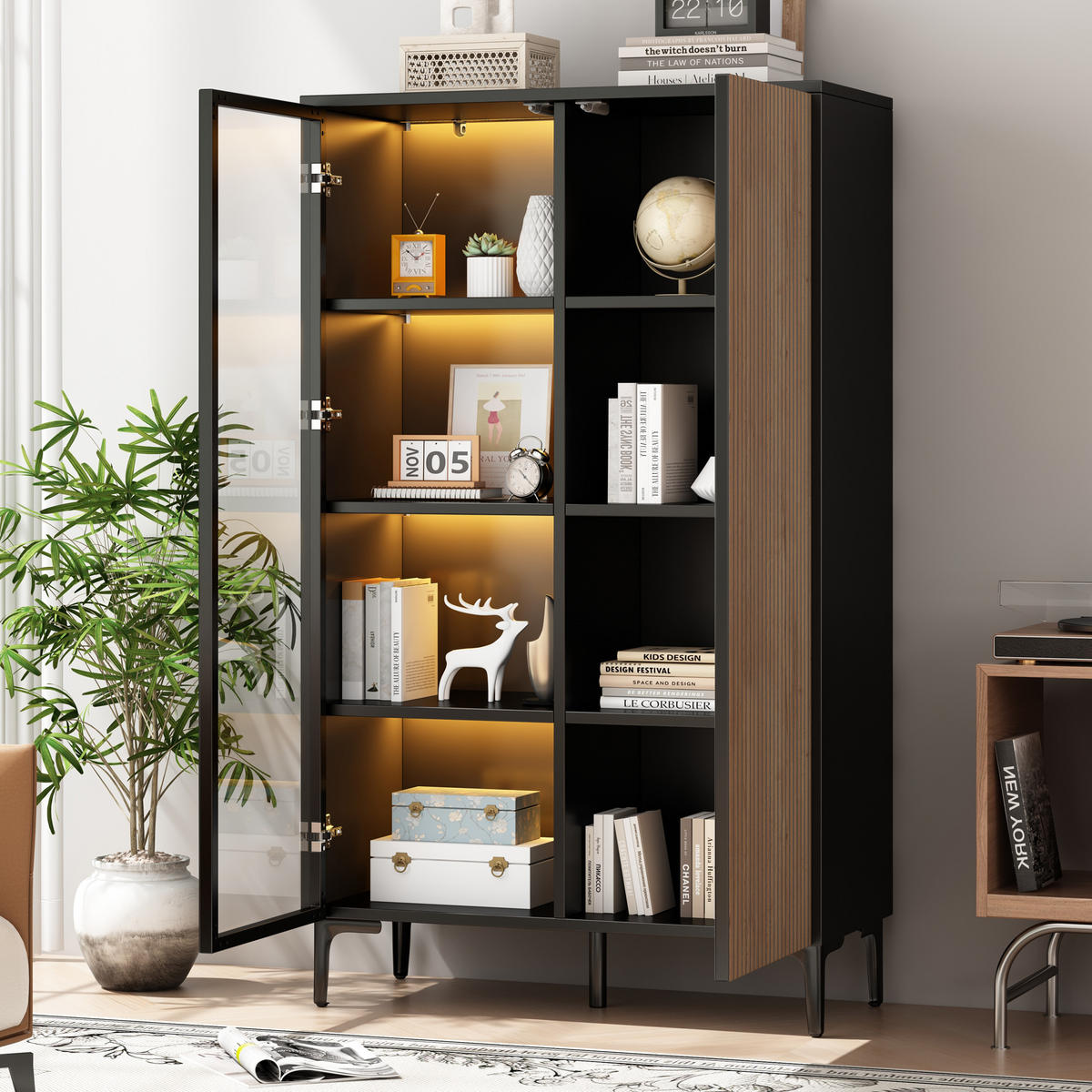 VITRINE 90×40×135cm Schwarz mit 2 Türen und Glastür - Schwarz/Naturfarben, Holzwerkstoff (90/135/40cm) - FLIEKS