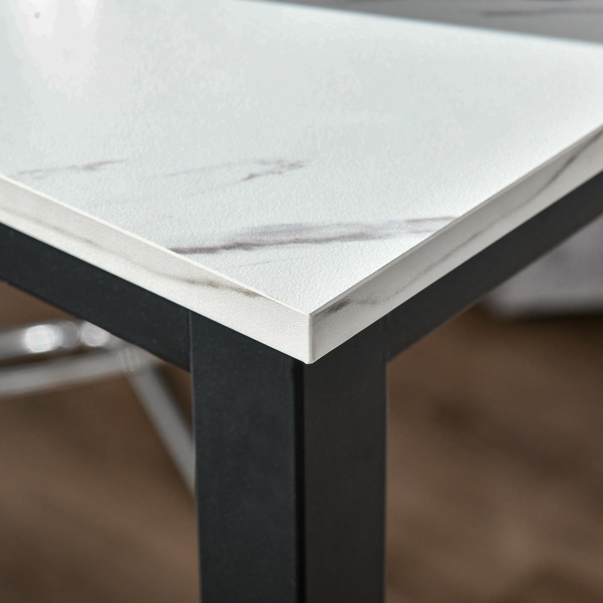 BARTISCH DE-08059 Marmoroptik, Stahlrahmen, Nivellierfüße Weiß - Schwarz/Weiß, Holzwerkstoff (120/40/100cm) - ComfortXL