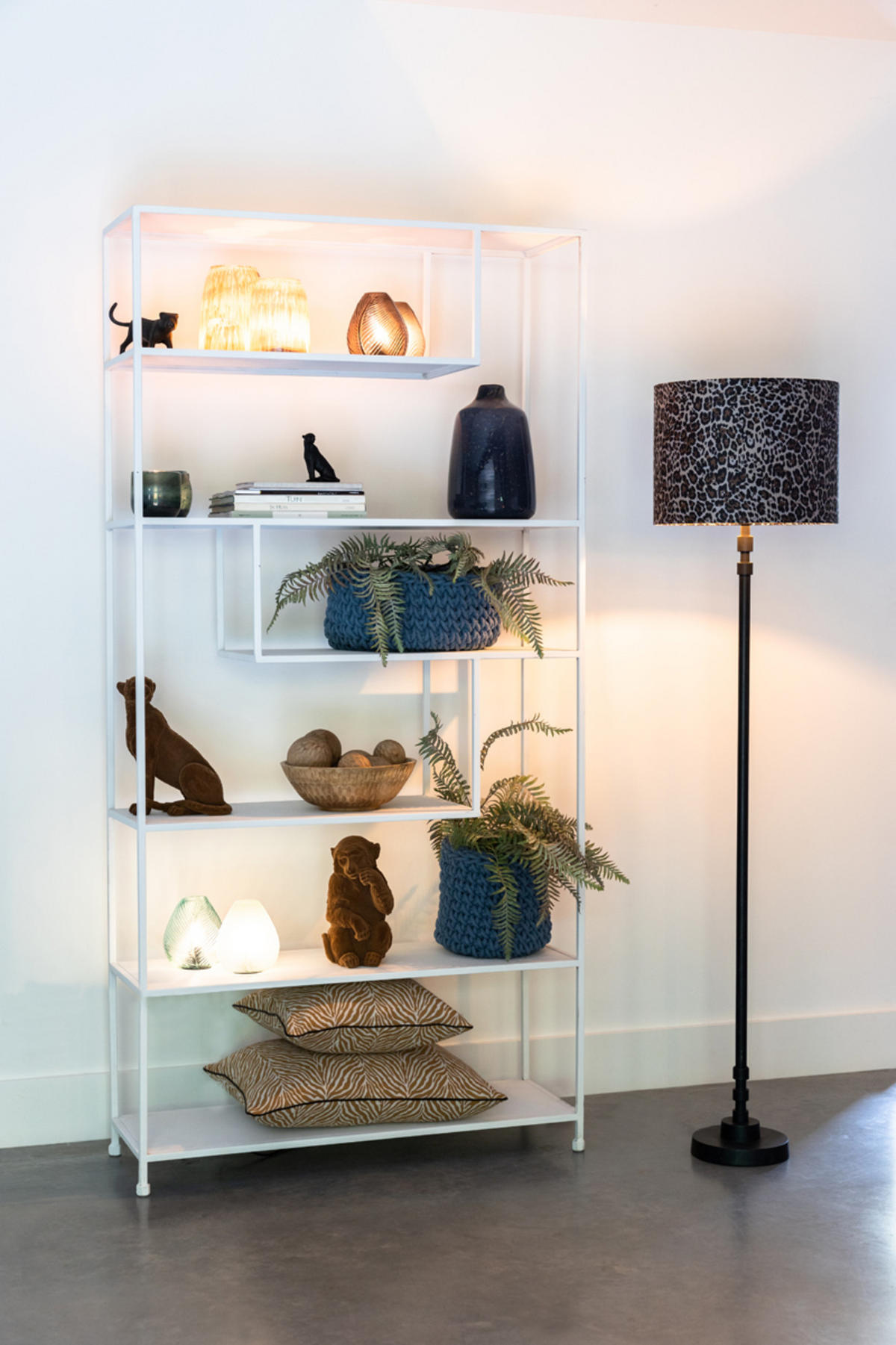 STEHLEUCHTE Bhutan Schwarz Ø21,5/145 cm - Schwarz, Metall (21.5/21.5/145cm) - Light & Living