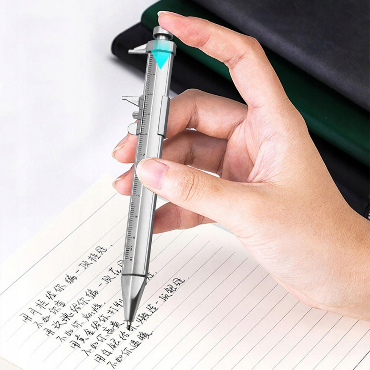 SCHIEBLEHRE 2-in-1, Stift mit Messskala, 0-100 mm, ±0,02 mm, 150 mm, Ersatzmine - Multicolor, Kunststoff/Metall (10/10/10cm)