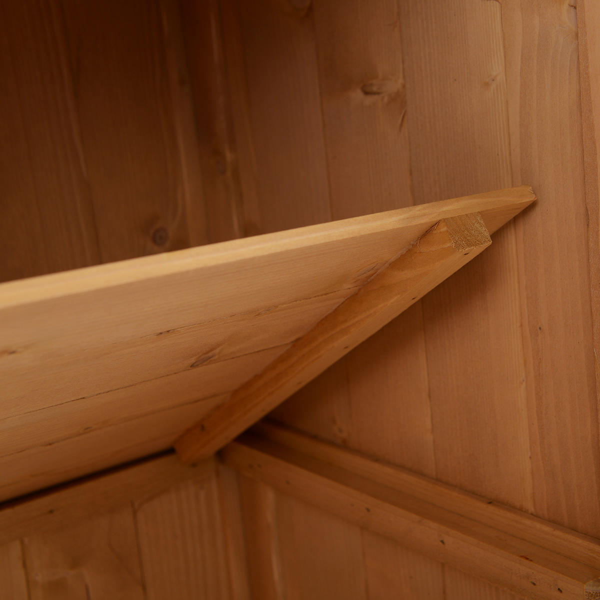 GARTENSCHRANK Geräteschuppen mit Doppeltür, 2 Fächern, wetterfest, Tannenholz, Natur - Fichtefarben, Holz (43/88/74cm) - Outsunny