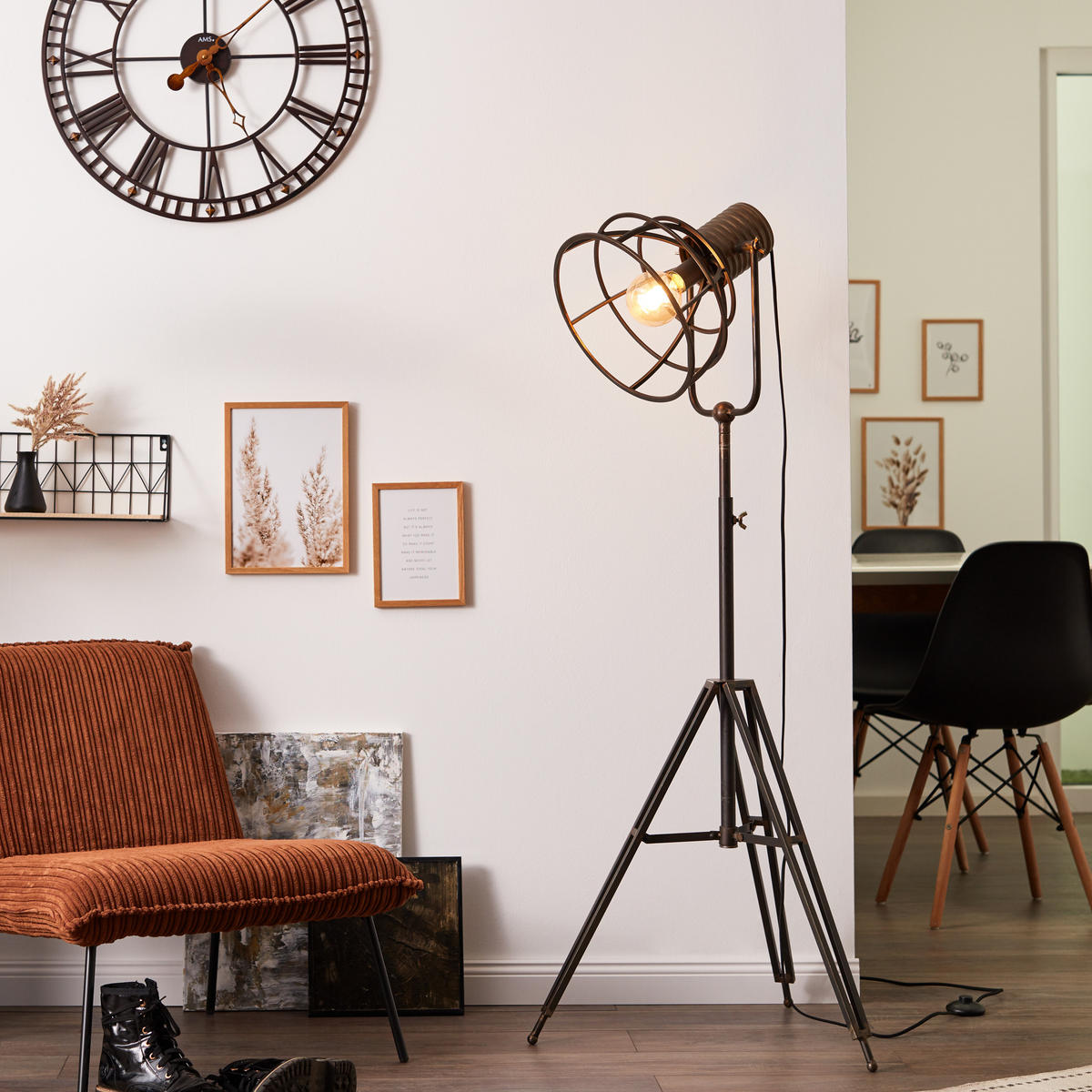 STANDLEUCHTE Reece 93080/46 - Schwarz, Holz (68/68/154cm) - Brilliant