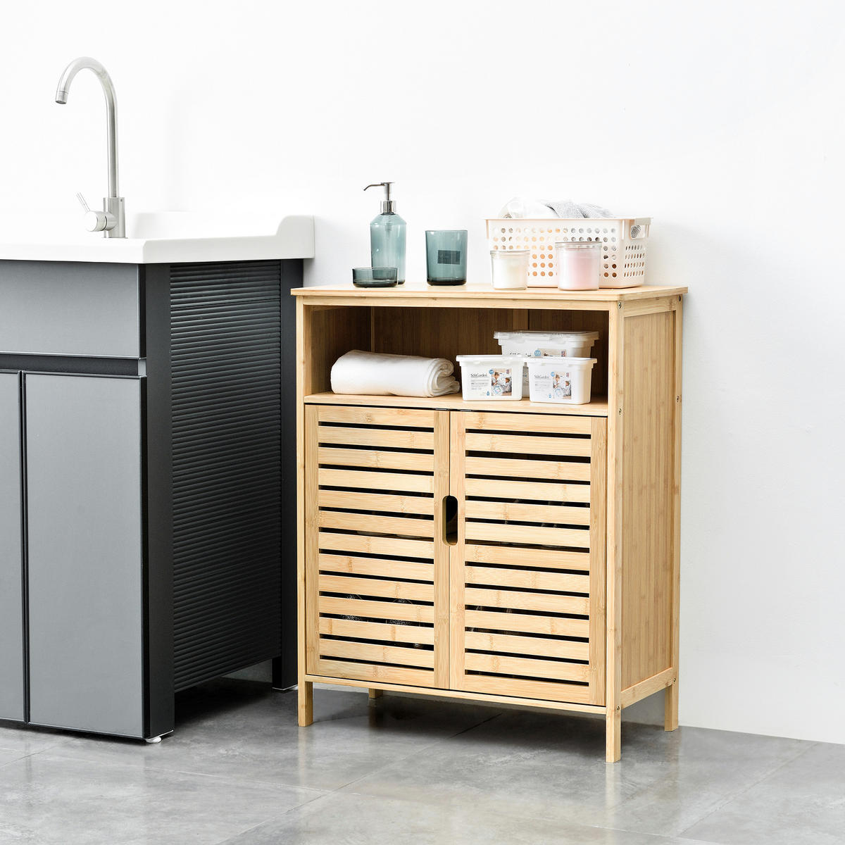 BADEZIMMERSCHRANK Eslöv - Naturfarben, Holz (65.5/81/31cm) - [en.casa]