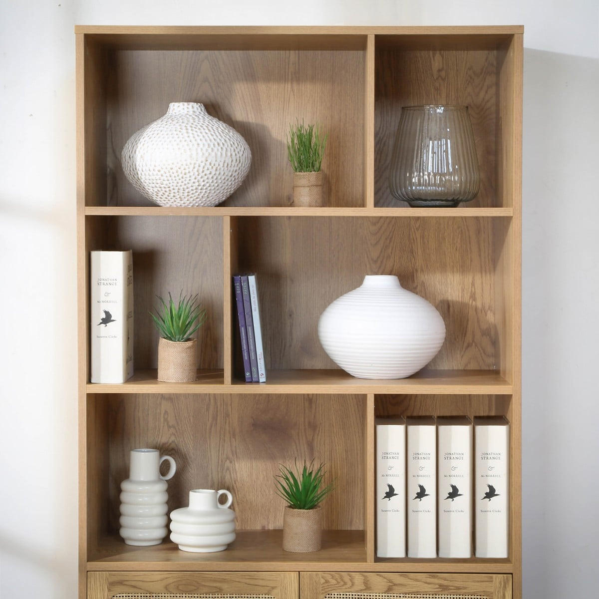 BÜCHERREGAL mit Aufbewahrung 2 Türen aus natürlichem Rattan H175cm - JAYA - Eschefarben, Holzwerkstoff (35/175/45cm) - Calicosy