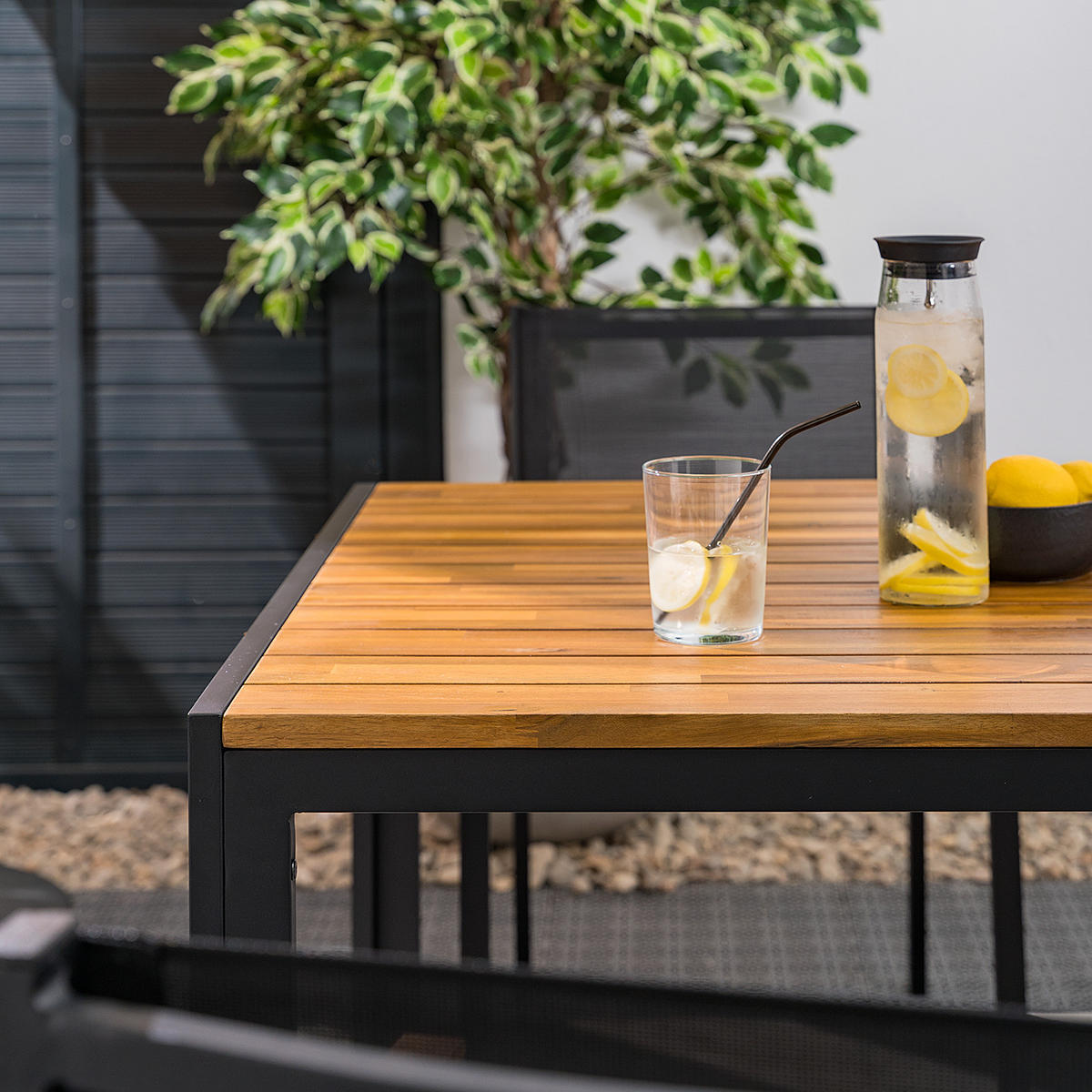 GARTENTISCH - Akazie massiv / Aluminium - Schwarz/Braun, Holz (100/100/73cm) - home24