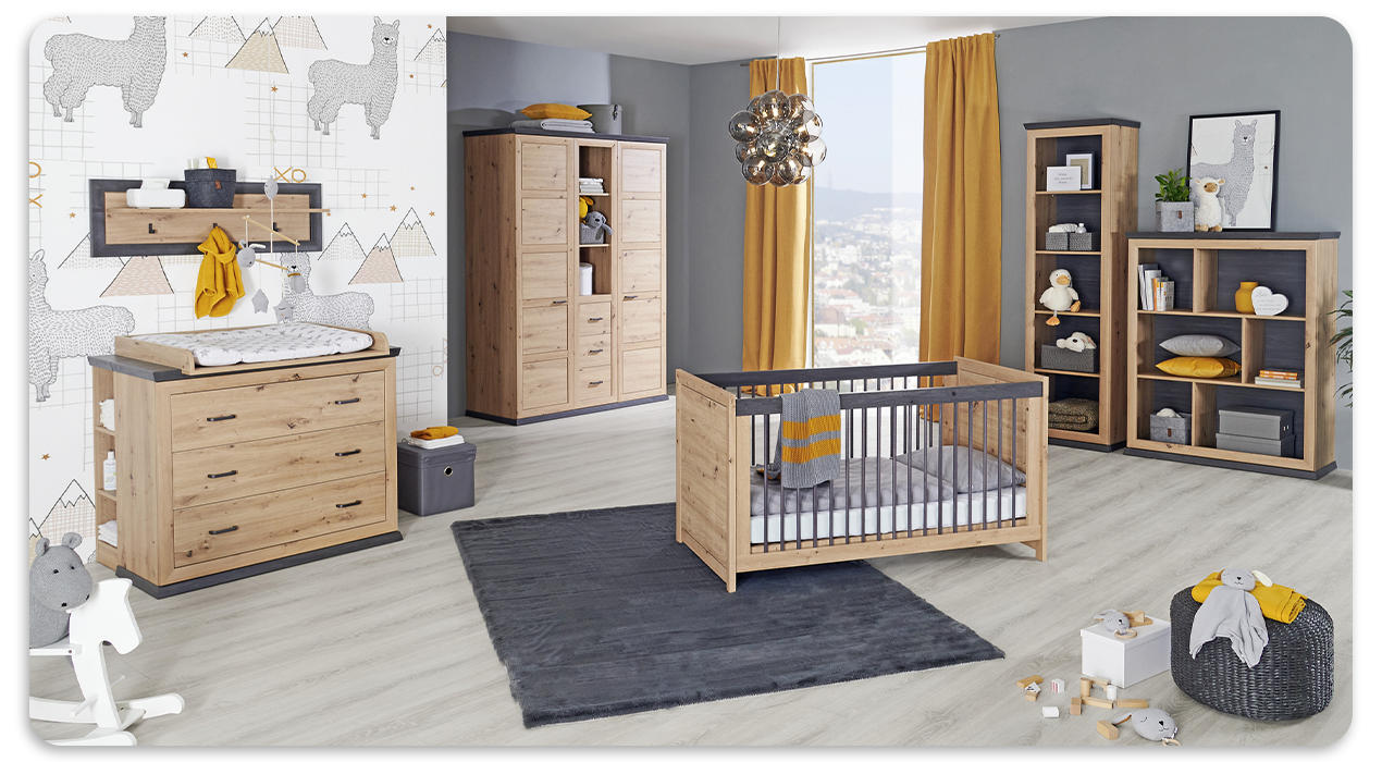 Kinderzimmer in dunkelblau und Holzfarben