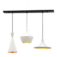 PENDELLEUCHTE Flammige Vintage Lampe x3 - Weiß, Metall (80/80/60cm) - Bamyum