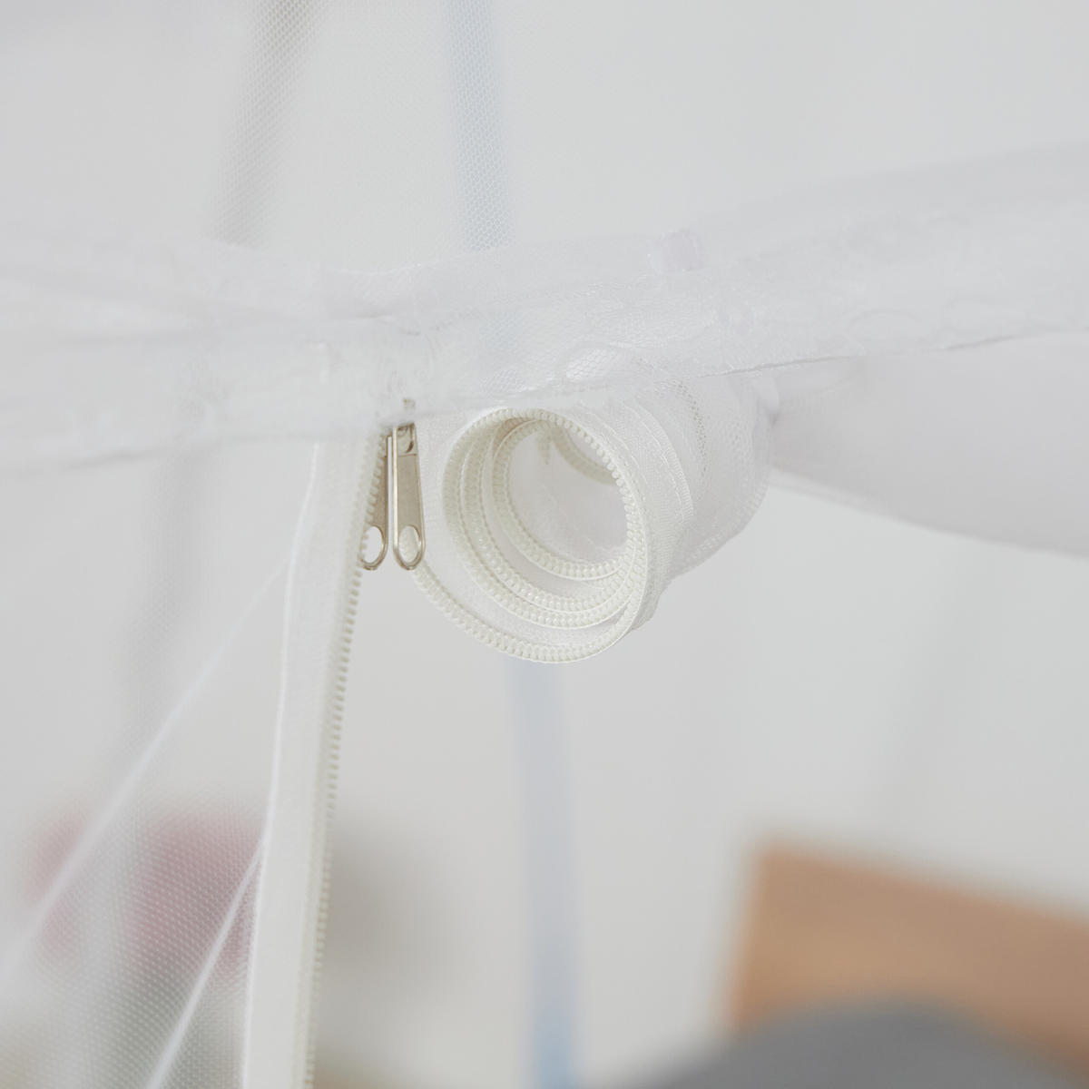 MOSKYTIÉRA - biela, textil/plast (150/150/200cm) - Relaxdays