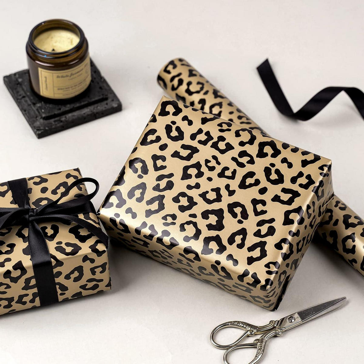 GESCHENKPAPIERROLLE Leopardenmuster mit Metallic-Folienglanz 43,2 cm x 10 m - Multicolor, Papier (4/4/43cm)
