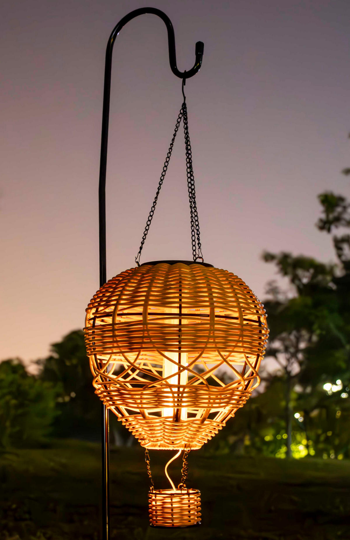 LED-HEISSLUFTBALLON aus Rattan - Solar-Beleuchtung für Garten und Balkon - Weiß, Kunststoff (20.5/20.5/52cm) - Northpoint