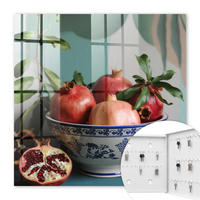SCHLÜSSELBOX Weiß 30x30 cm – Türöffnung nach rechts - Granatapfel - Rot, Metall (30/30/5cm) - TULUP