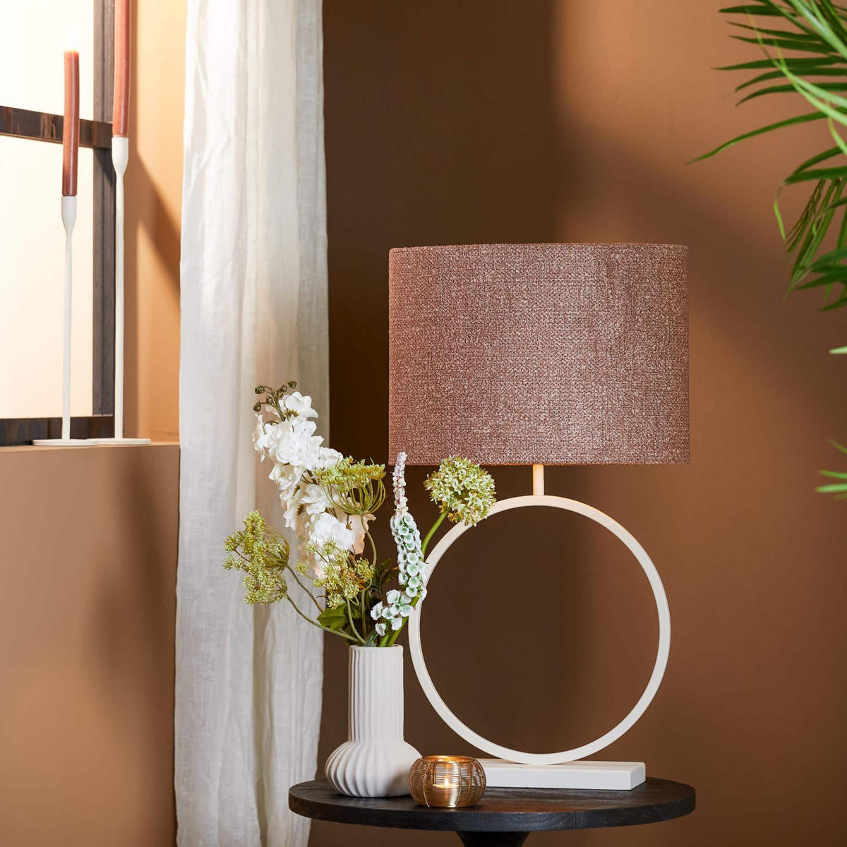 LAMPENFUSS Liva Weiß 40/12.5/57 cm - Weiß, Metall (40/12.5/57cm) - Light & Living