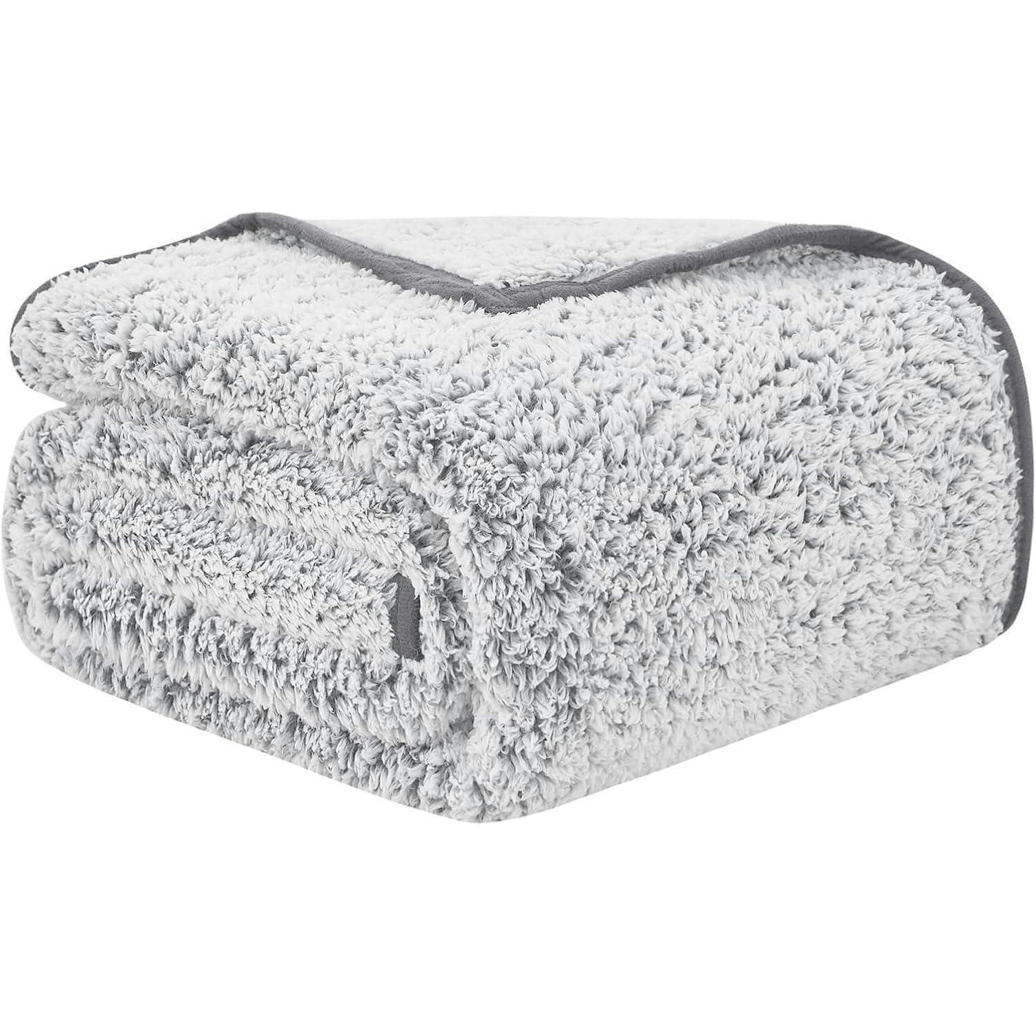 XXXLutz Kuscheldecke Grau 230x270 cm
