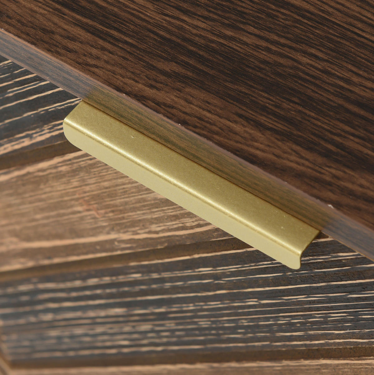 TV-LOWBOARD in Natur mit 2 Türen, Eisenfüßen und goldfarbenen Griffen 155/38/48 cm - Eichefarben, Holzwerkstoff (155/48/38cm) - Redom