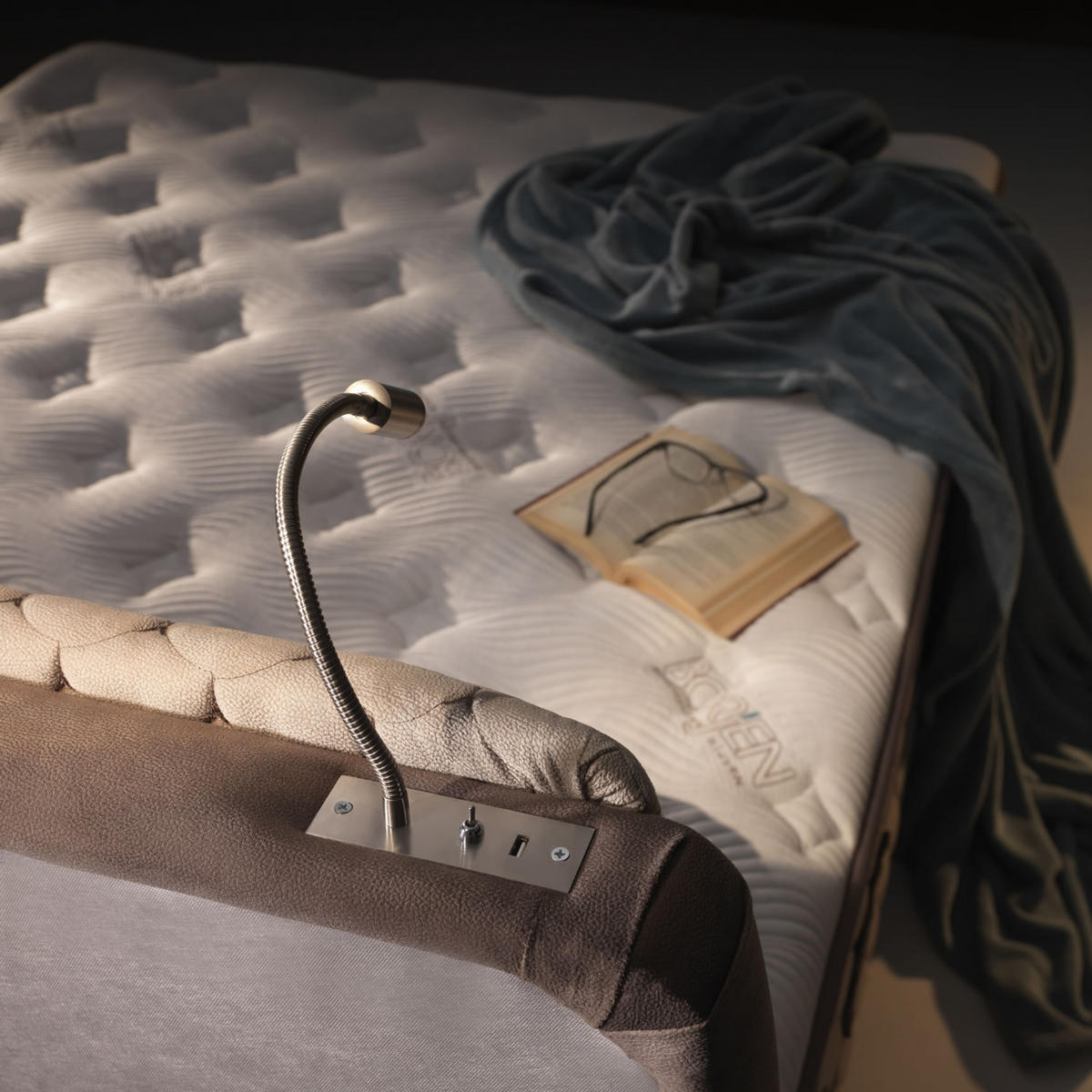 BOXSPRINGBETT Bambi Bett mit Matratze Boxspringbett 140x200 Borjen Set LED - Beige, Holz/Metall (140/200cm) - Bambi