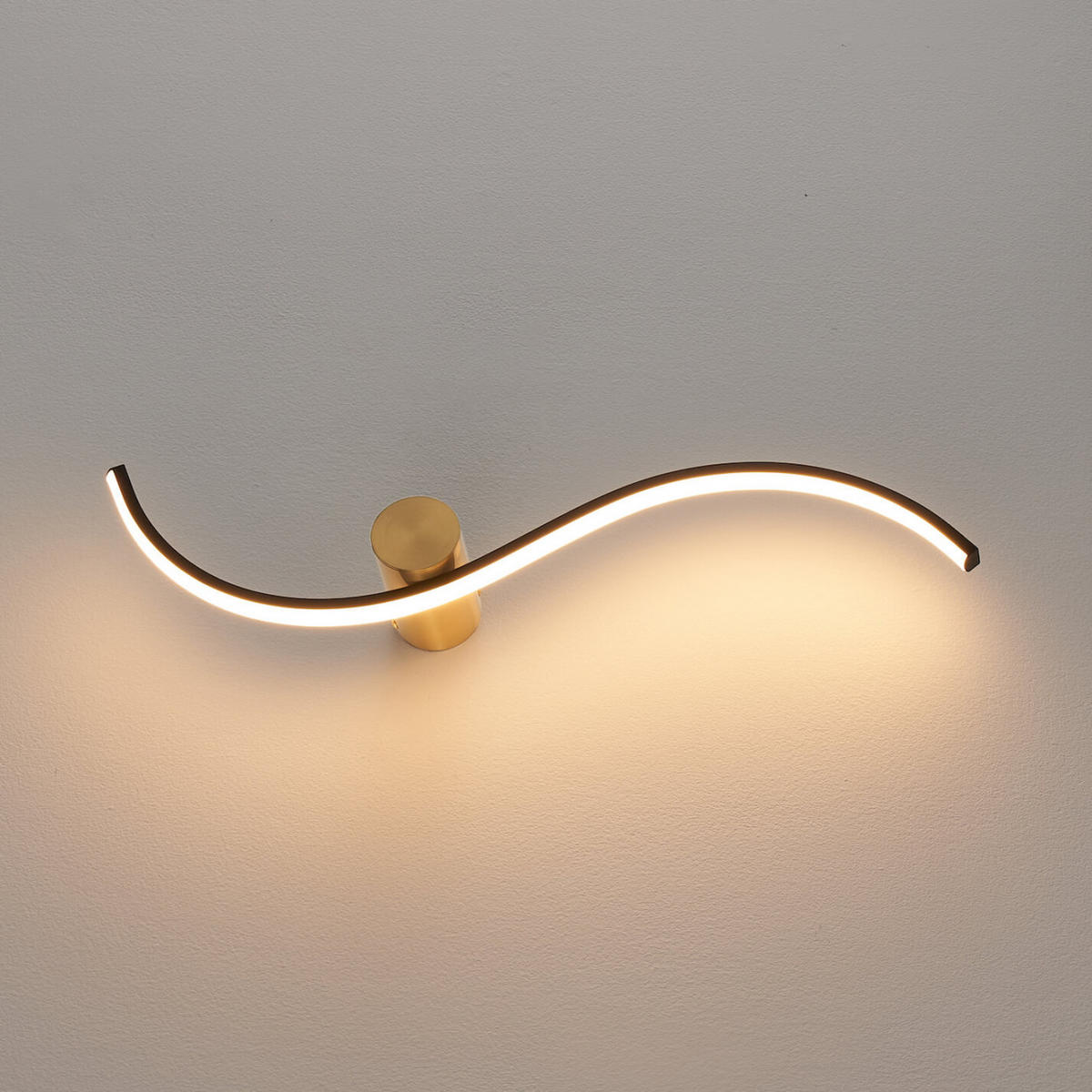 WANDLEUCHTE Curva, Schwarz und gold, 60cm - Goldfarben, Metall (12/60/60cm) - KOSILUM