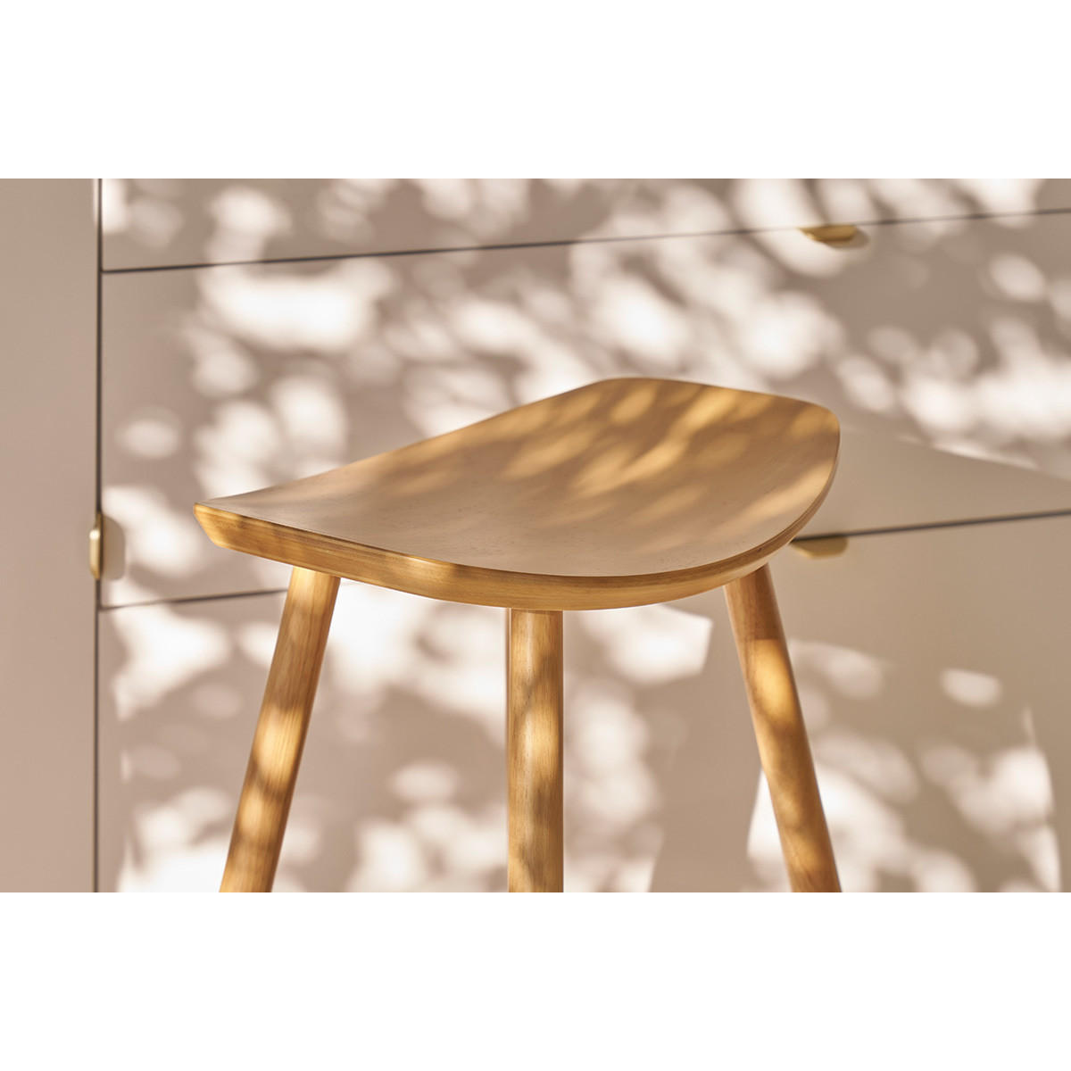 BARHOCKER Design Helles Holz 65 cm DEMORY - Naturfarben, Holz (35/68.5/47.5cm) - Miliboo