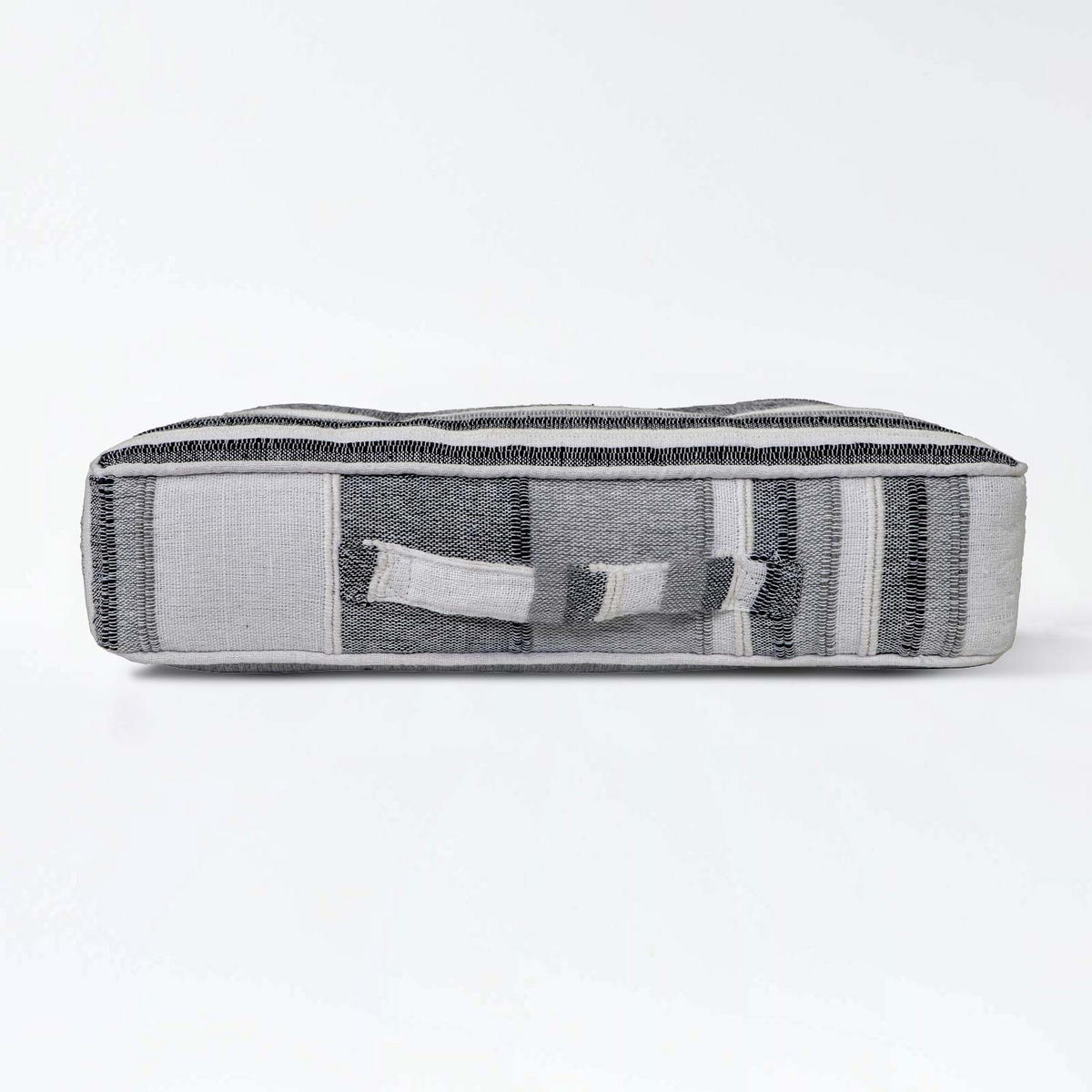 SITZKISSEN Morocco grau gestreift 40/40/8 cm - Grau, Textil (40/40/8cm) - Homescapes