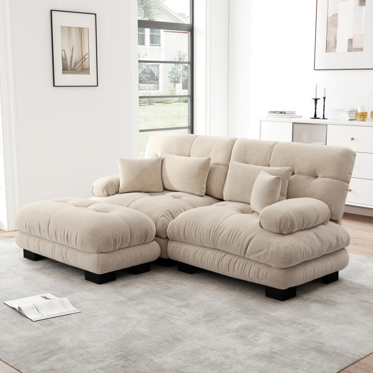 ECKSOFA aus Chenille Hellbraun mit beweglichen Ottomane-Elementen, breiten Armlehnen und Zierkissen - Cappuccino, Textil (220/145cm) - Modfu