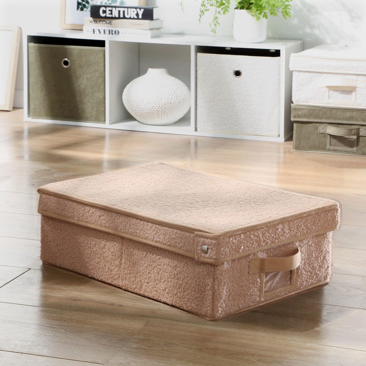 AUFBEWAHRUNGSBOX mit deckel aus bouclé-stoff in beige - 31,5/48/15 cm - Beige, Textil (33.5/48/15cm) - Calicosy