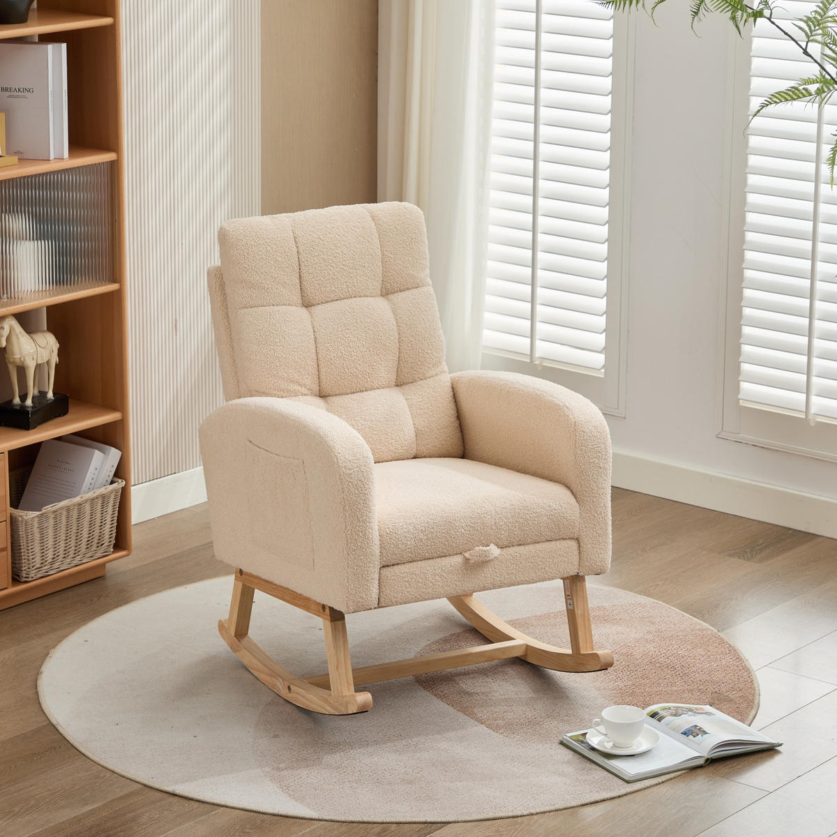 SCHAUKELSTUHL Bouclé Beige mit Seitentasche - Beige, Holzwerkstoff/Textil (50/99/132cm) - WISHDOR