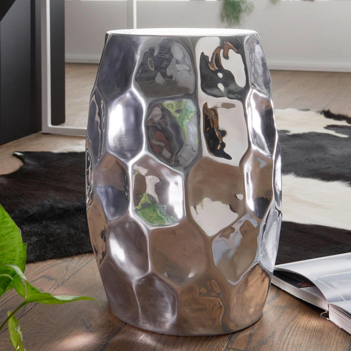 BEISTELLTISCH Aluminium Hammerschlag Pflegeleicht ENNS, Silber 30x30x47 cm - Silberfarben, Metall (30/30/47cm) - KADIMA DESIGN