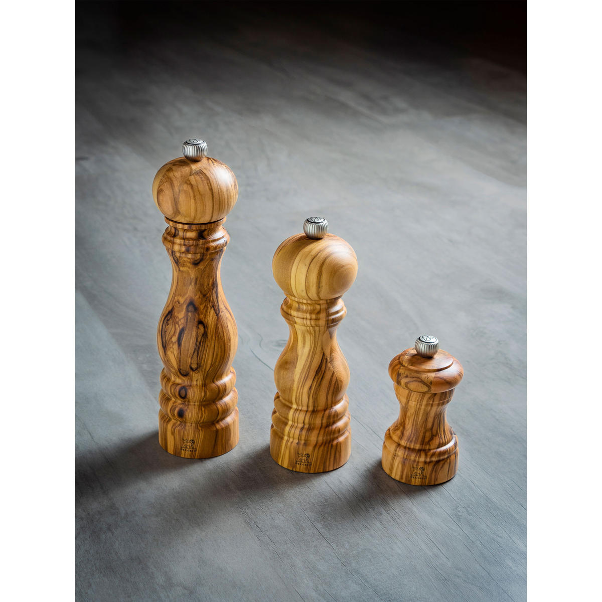 PFEFFERMÜHLE Paris 18cm Olivenholz Stahlmahlwerk - Braun, Holz (5.9/18/5.9cm) - PEUGEOT