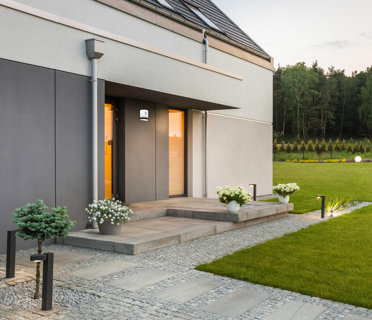 AUSSENWANDLEUCHTE KALA Gebogen Schwarz Edelstahl - Schwarz, Metall (16/20.8/9.2cm) - CGC Europe