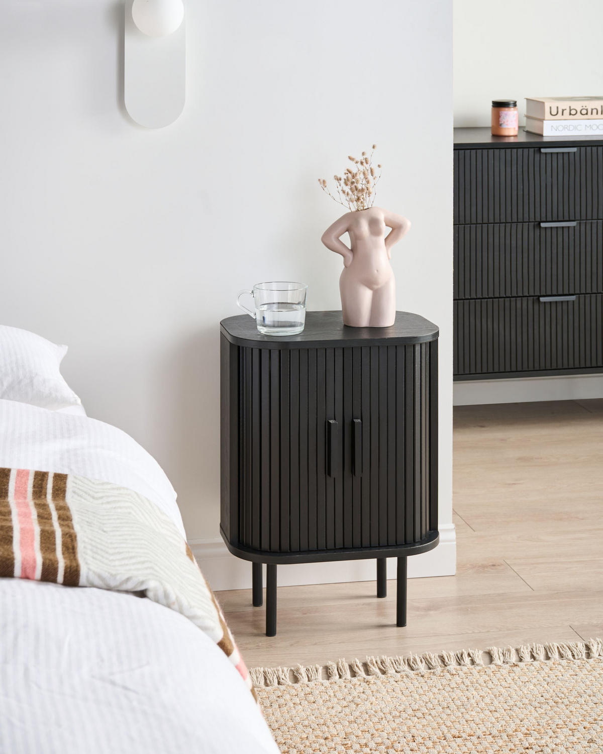 NACHTTISCH Schwarz Bradley - Schwarz, Holzwerkstoff (30/40/55cm) - Beliani