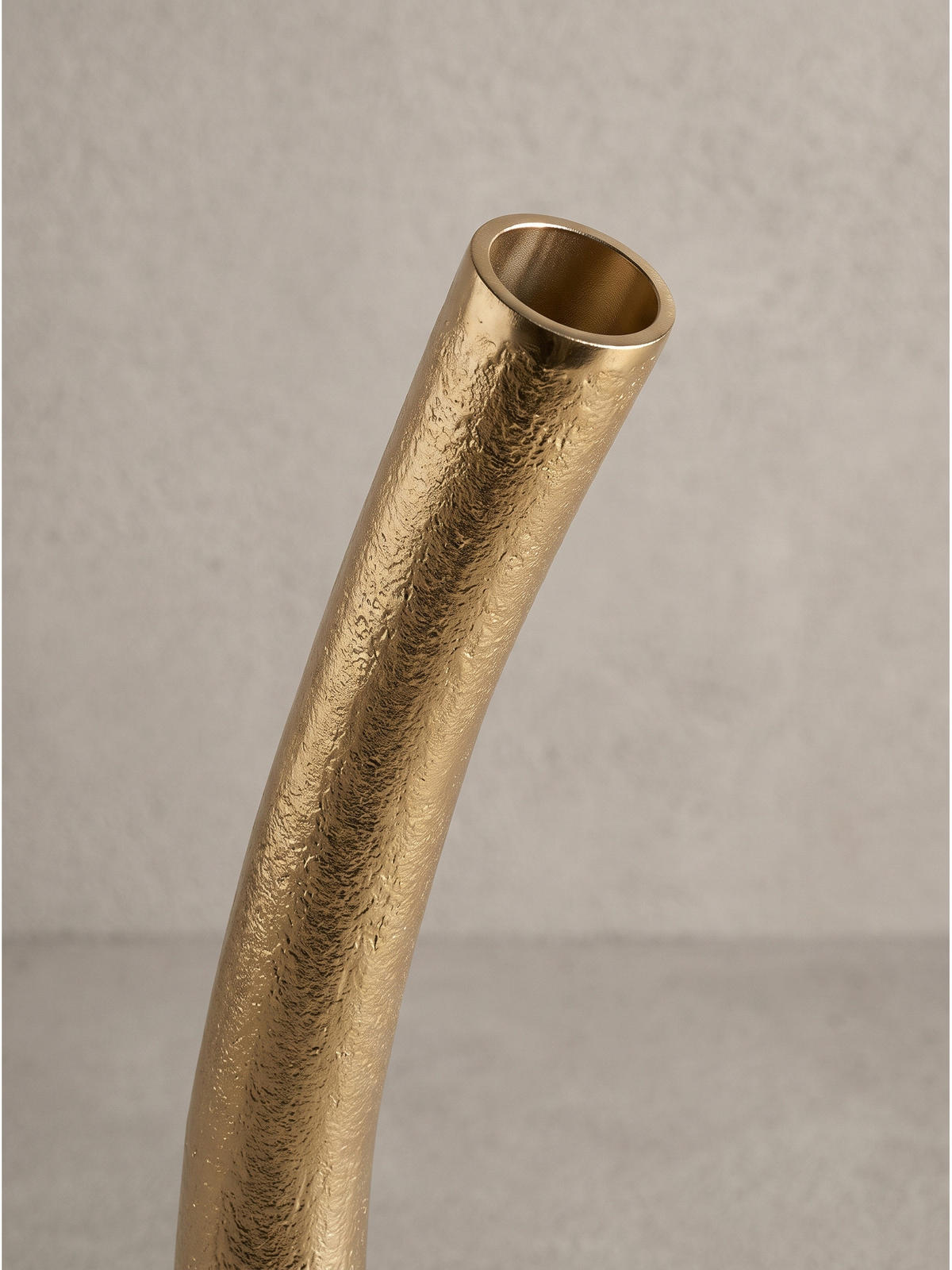 BODENVASE BAVENO, Aluminium, handgefertigt, Gold, 48 x 10 x 100 cm - Goldfarben, Metall (100cm) - KADIMA DESIGN