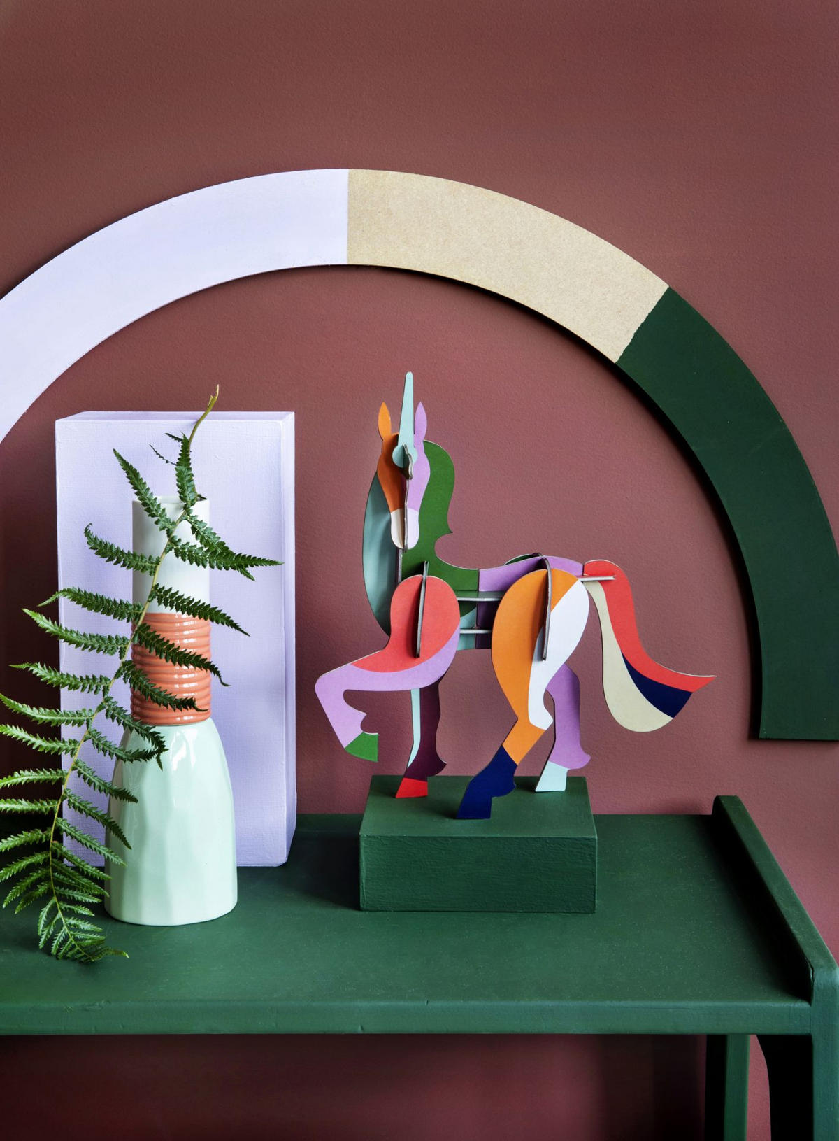 DEKOFIGUR Lebendiges Einhorn 9/28 cm - Multicolor, Wellpappe (9/28/28cm) - KUNSTLOFT