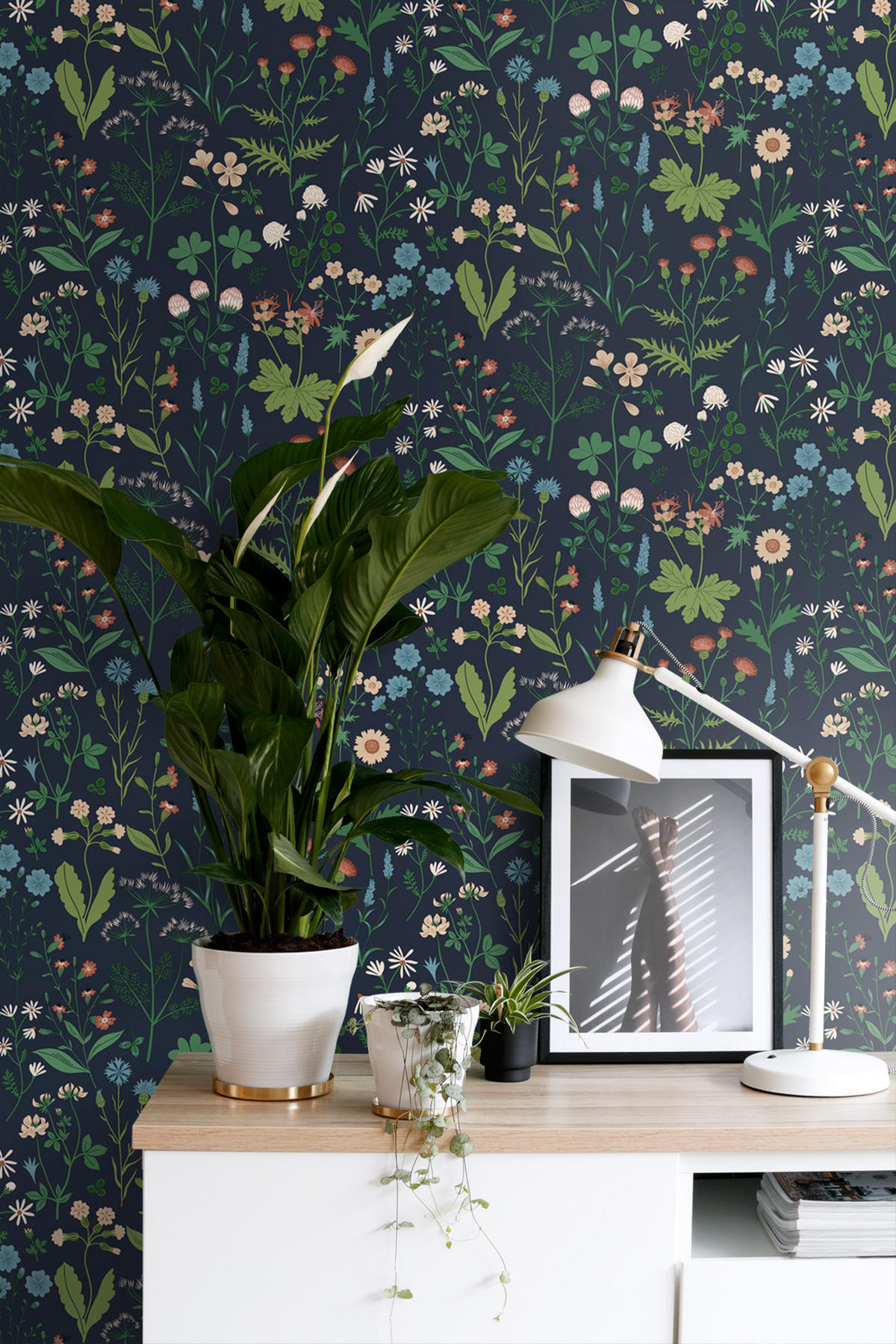 TAPETE Feldblumen 53 cm x 10.05 m - Blau, Papier (53/1000cm) - ESTAhome