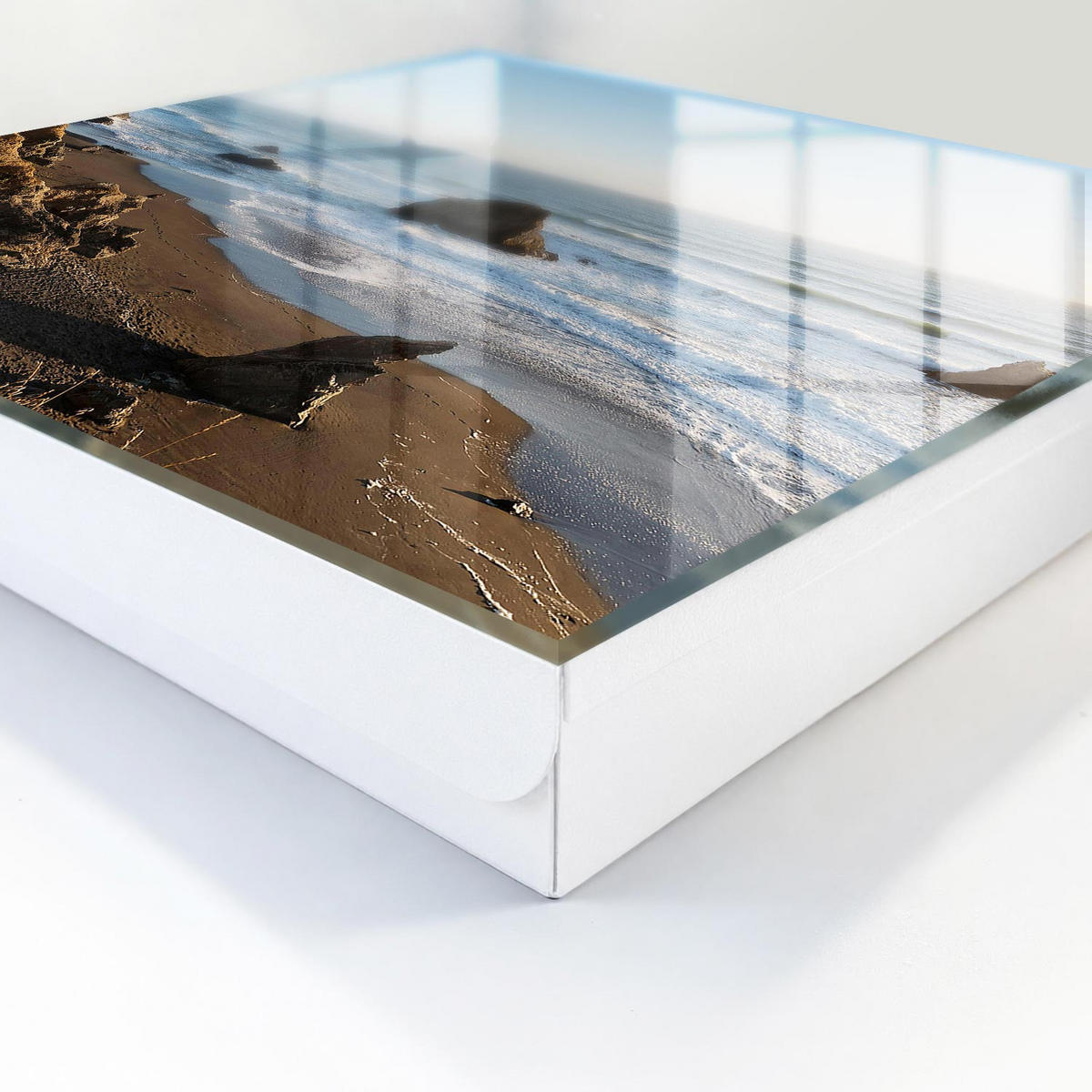 SCHLÜSSELBOX Weiß 30x30 cm – Türöffnung nach rechts - Küstenlandschaft - Blau, Metall (30/30/5cm) - TULUP
