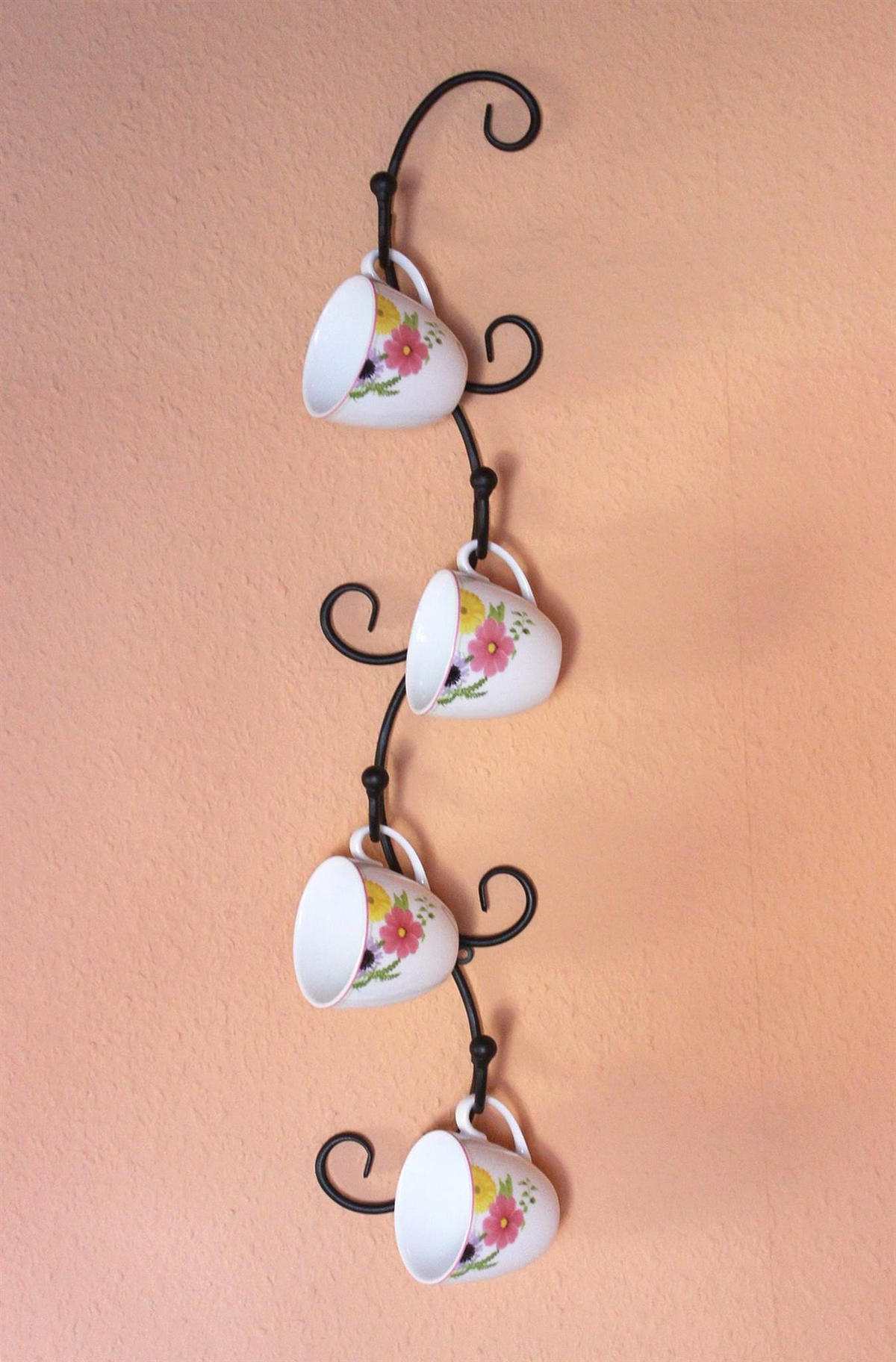 TASSENHALTER Wand Schwarz Metall 68 cm Olivia - Schwarz, Metall (12.5/68/7cm) - DanDiBo