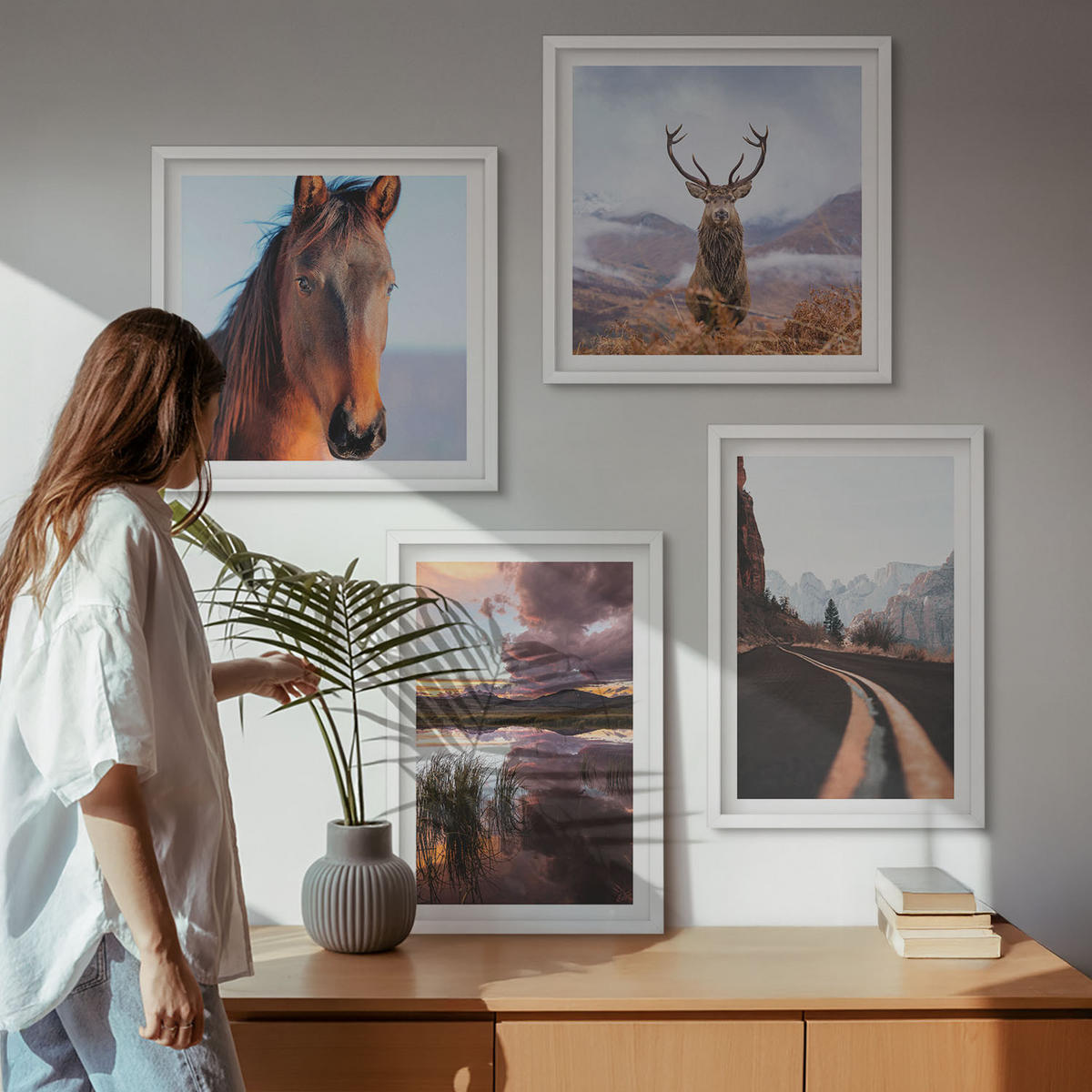 BILDER SET 4er Set - 50x50 cm & 40x60 cm Weißer Rahmen - Berglandschaften, Rentiere, Pferdestraße - Weiß, Kunststoff (50/50cm) - TULUP