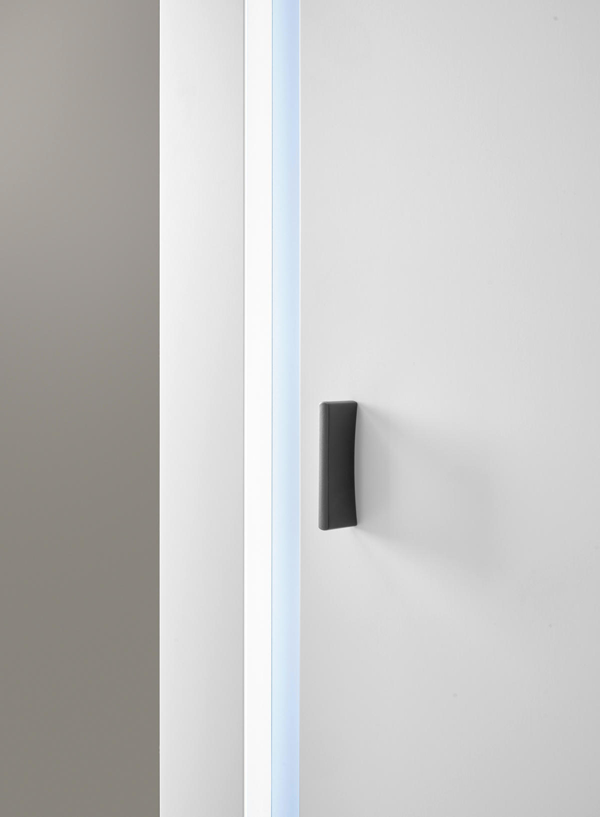 STAURAUMSCHRANK M19 Weiß Matt 55/200/35 cm rechts - Weiß, Holzwerkstoff (55/200/35cm) - Livojo