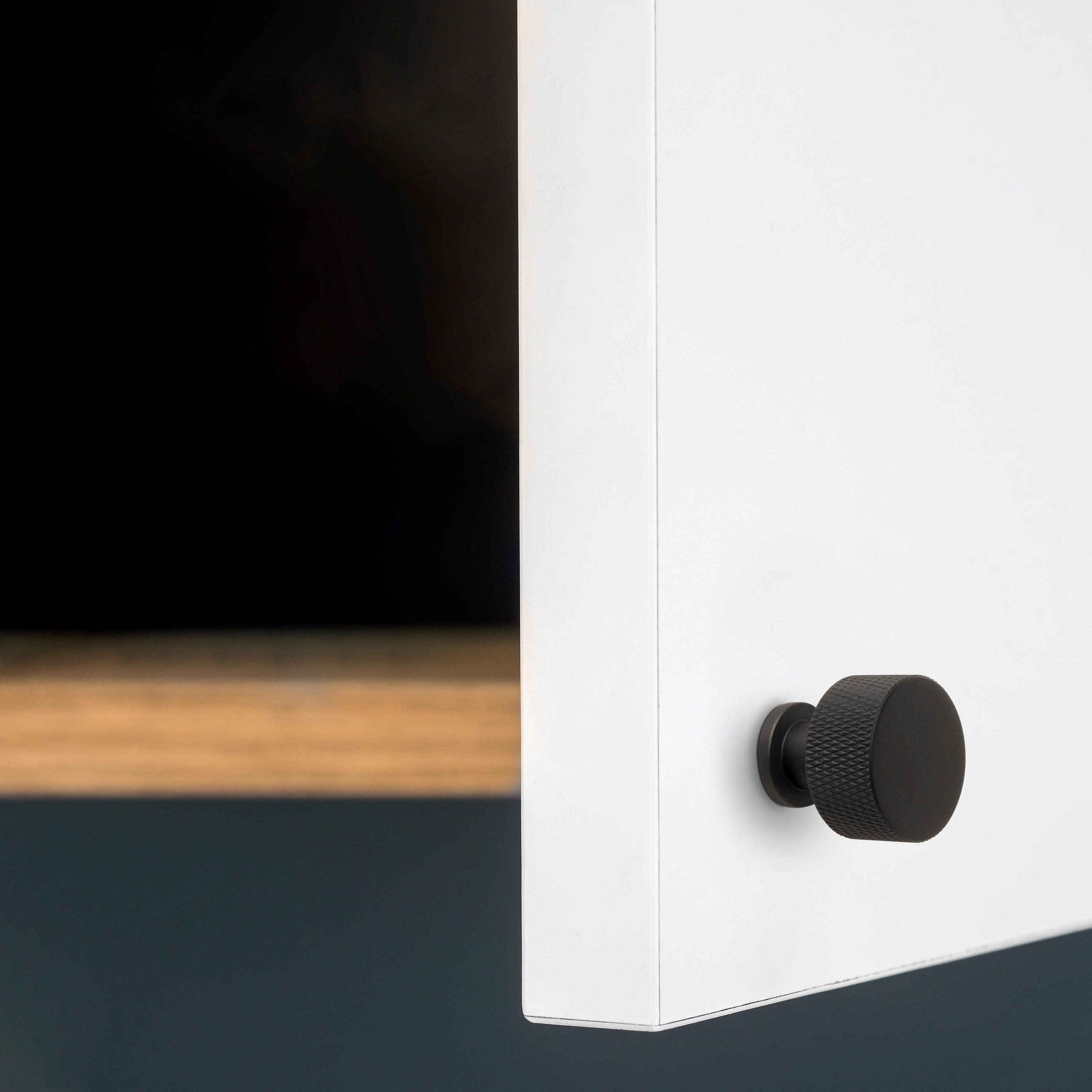 Thumbnail - Emuca Möbelknöpfe, Schwarz, Metall, 3x3x3 cm, Schlafzimmer, Kleiderschränke, Schrankzubehör