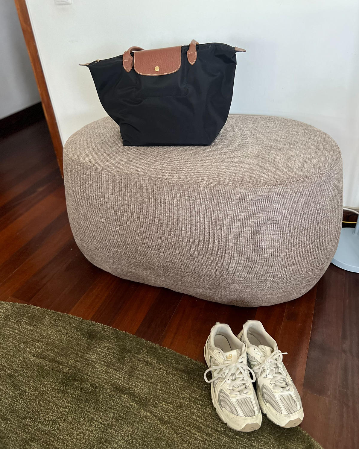 ČALOUNĚNÁ LAVICE Taupe Ashton - šedohnědá, textil (100/44/60cm) - Beliani