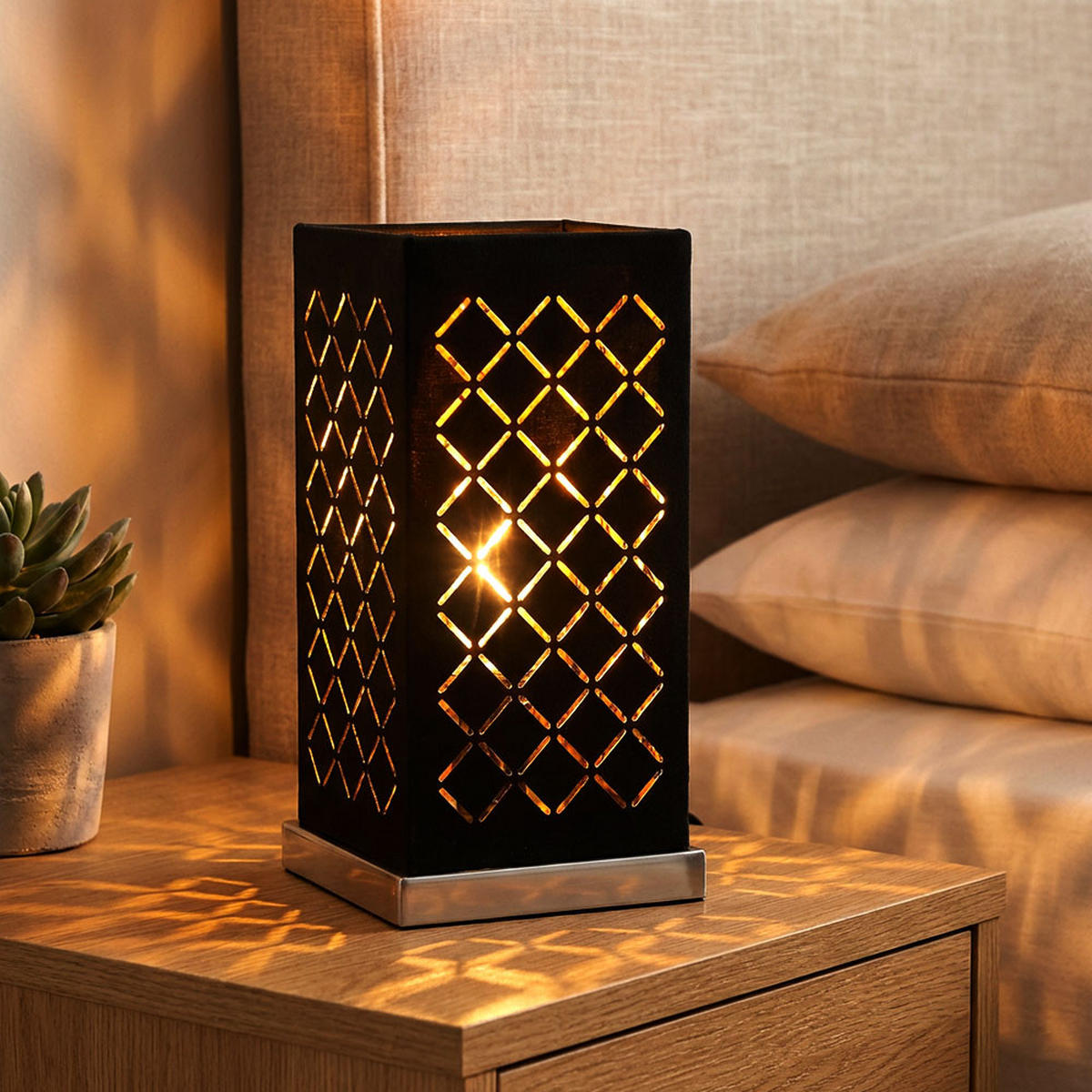 TISCHLEUCHTE CLARKE Textil Schwarz Gold - Schwarz, Metall (11/11/25cm) - Globo Lighting